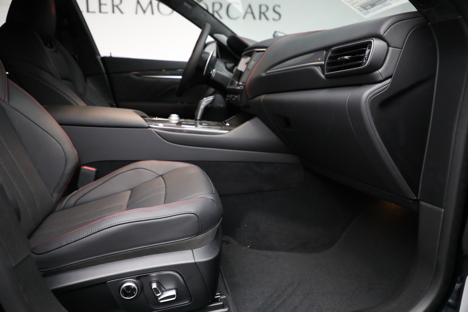 New 2022 Maserati Levante GT | St. Petersburg, FL