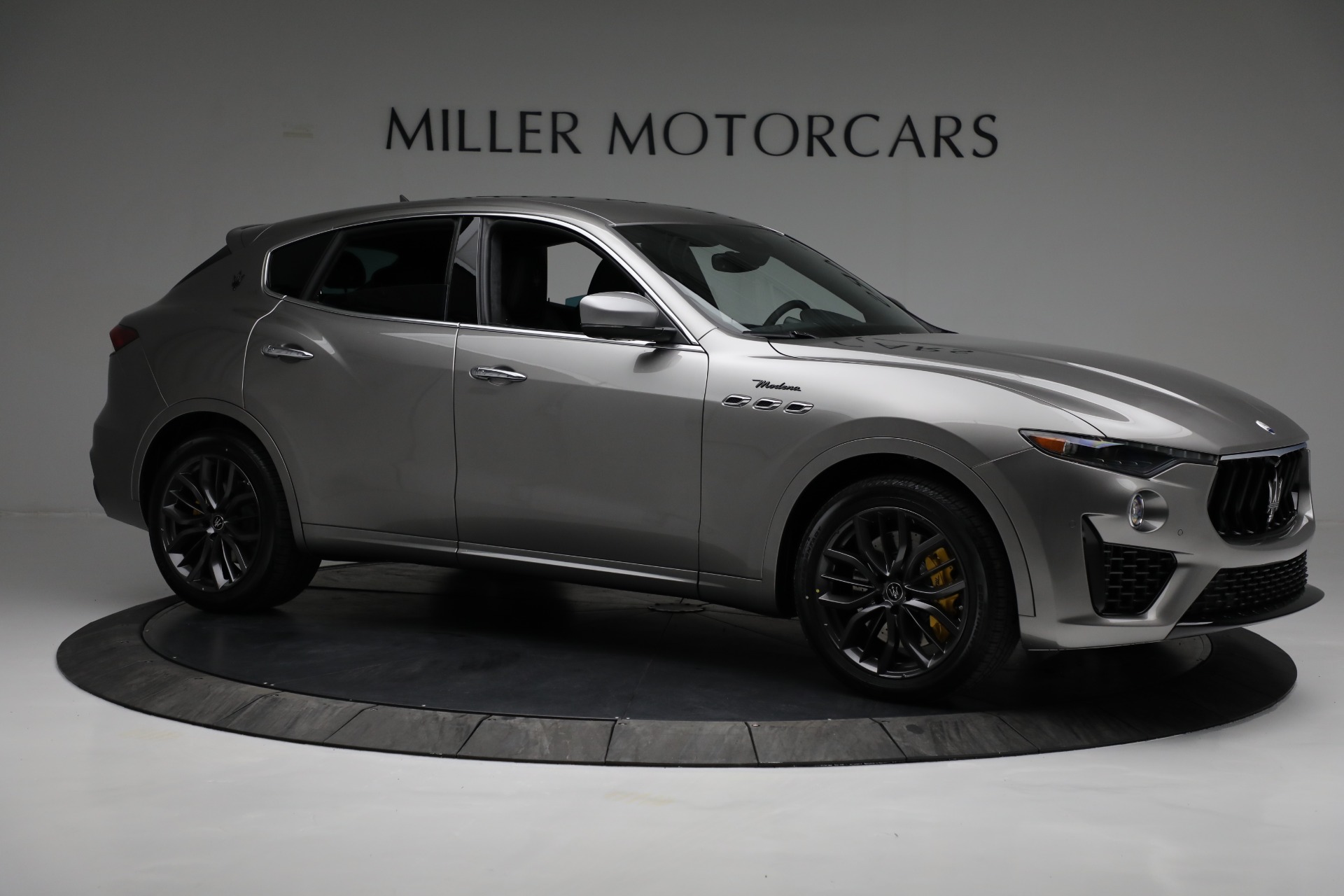 New 2022 Maserati Levante Modena | St. Petersburg, FL