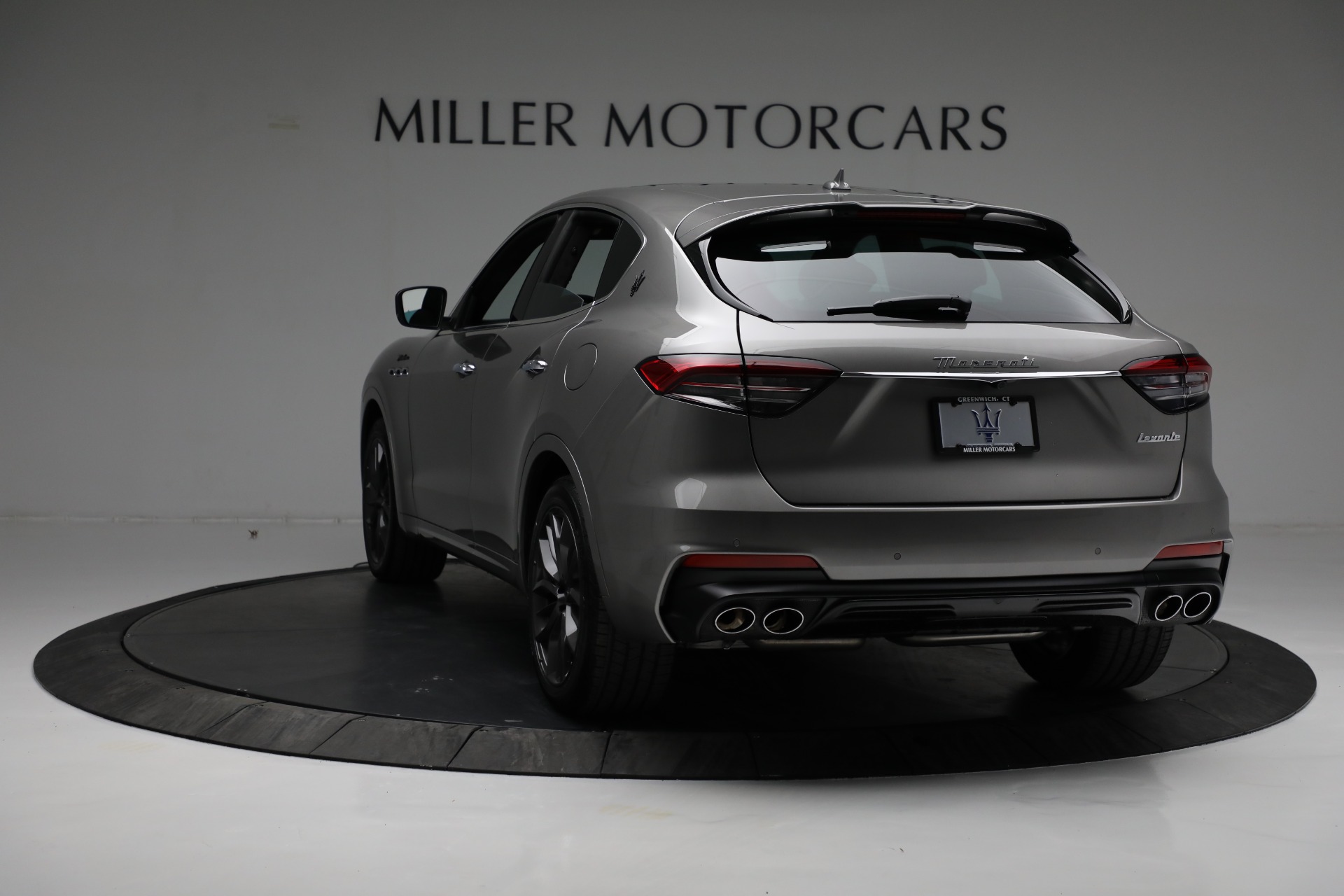 New 2022 Maserati Levante Modena | St. Petersburg, FL