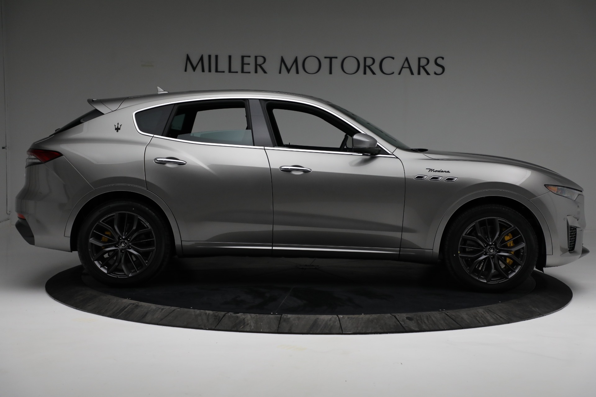 New 2022 Maserati Levante Modena | St. Petersburg, FL