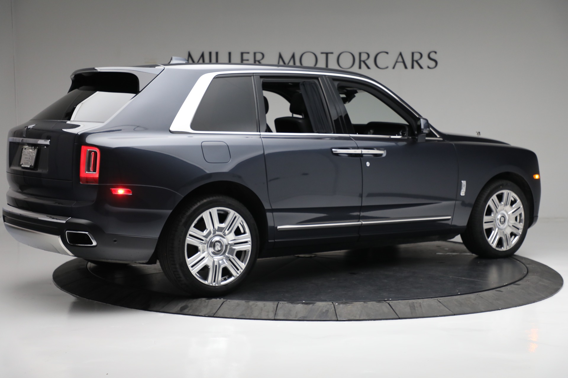 Used 2019 Rolls-Royce Cullinan | St. Petersburg, FL