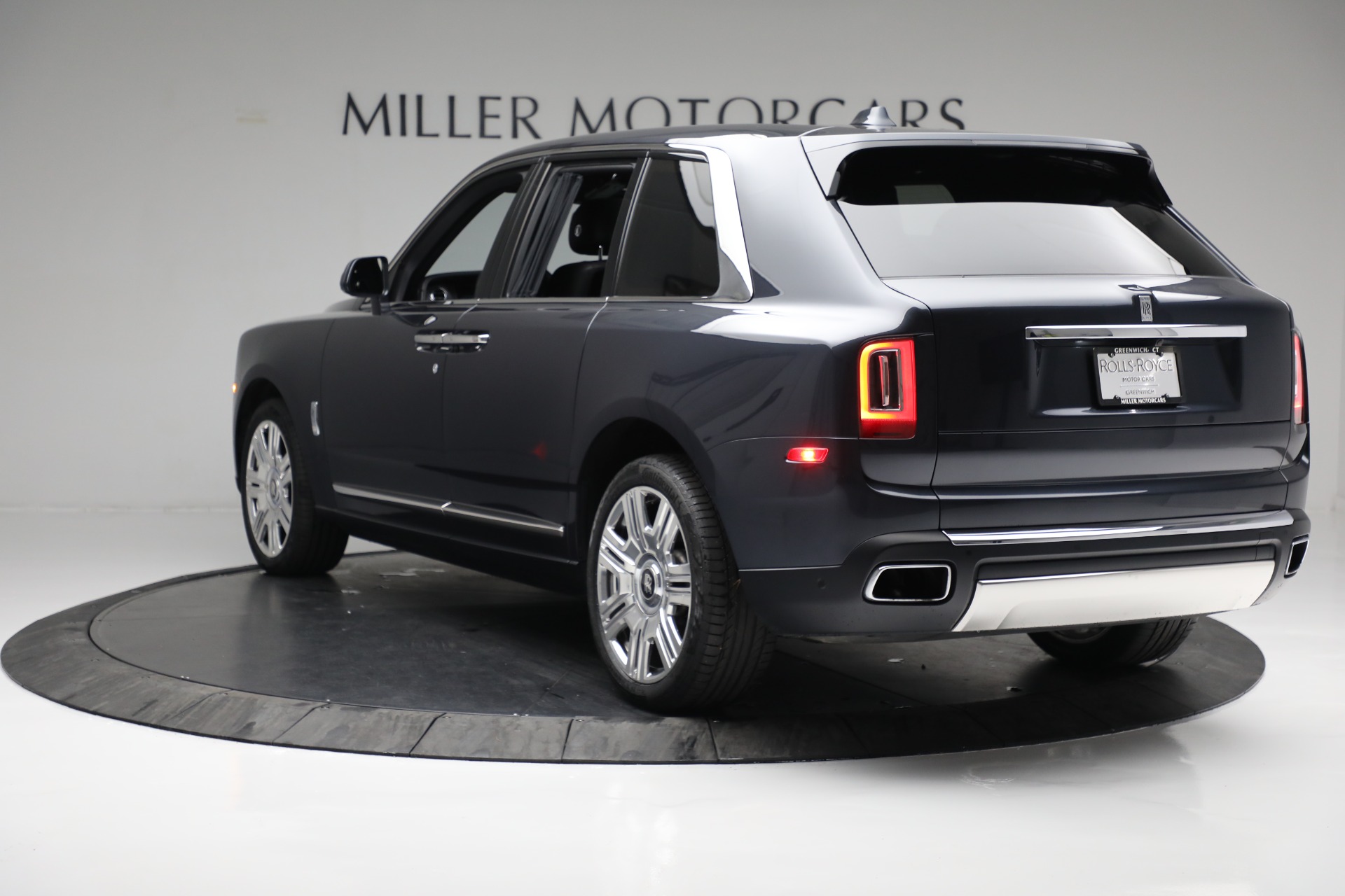 Used 2019 Rolls-Royce Cullinan | St. Petersburg, FL