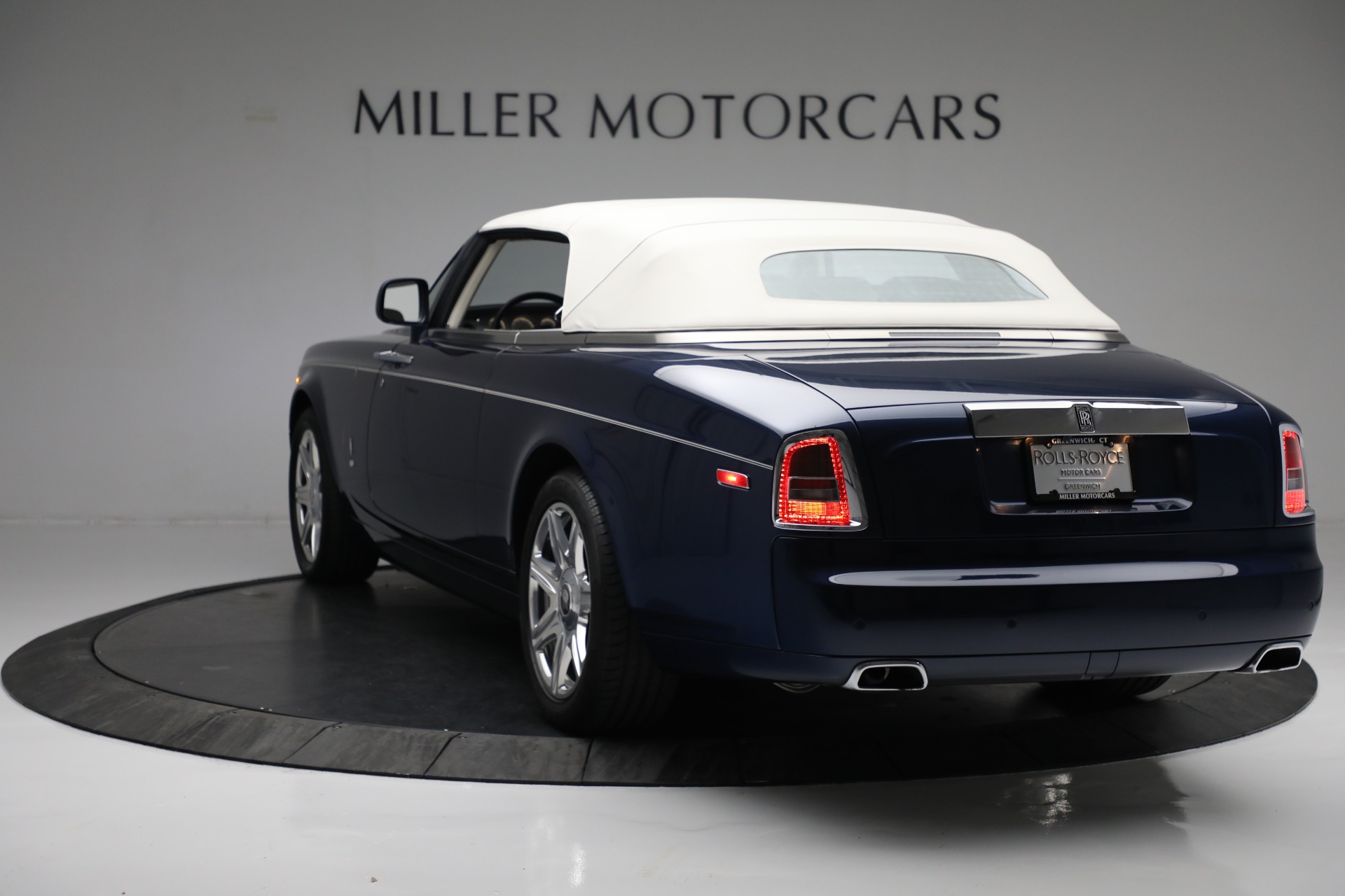Used 2011 Rolls-Royce Phantom Drophead Coupe | St. Petersburg, FL