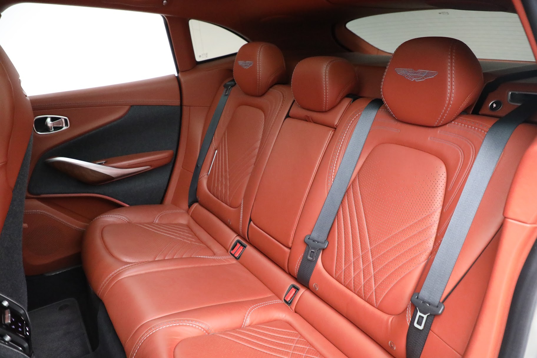 Used 2021 Aston Martin DBX | St. Petersburg, FL