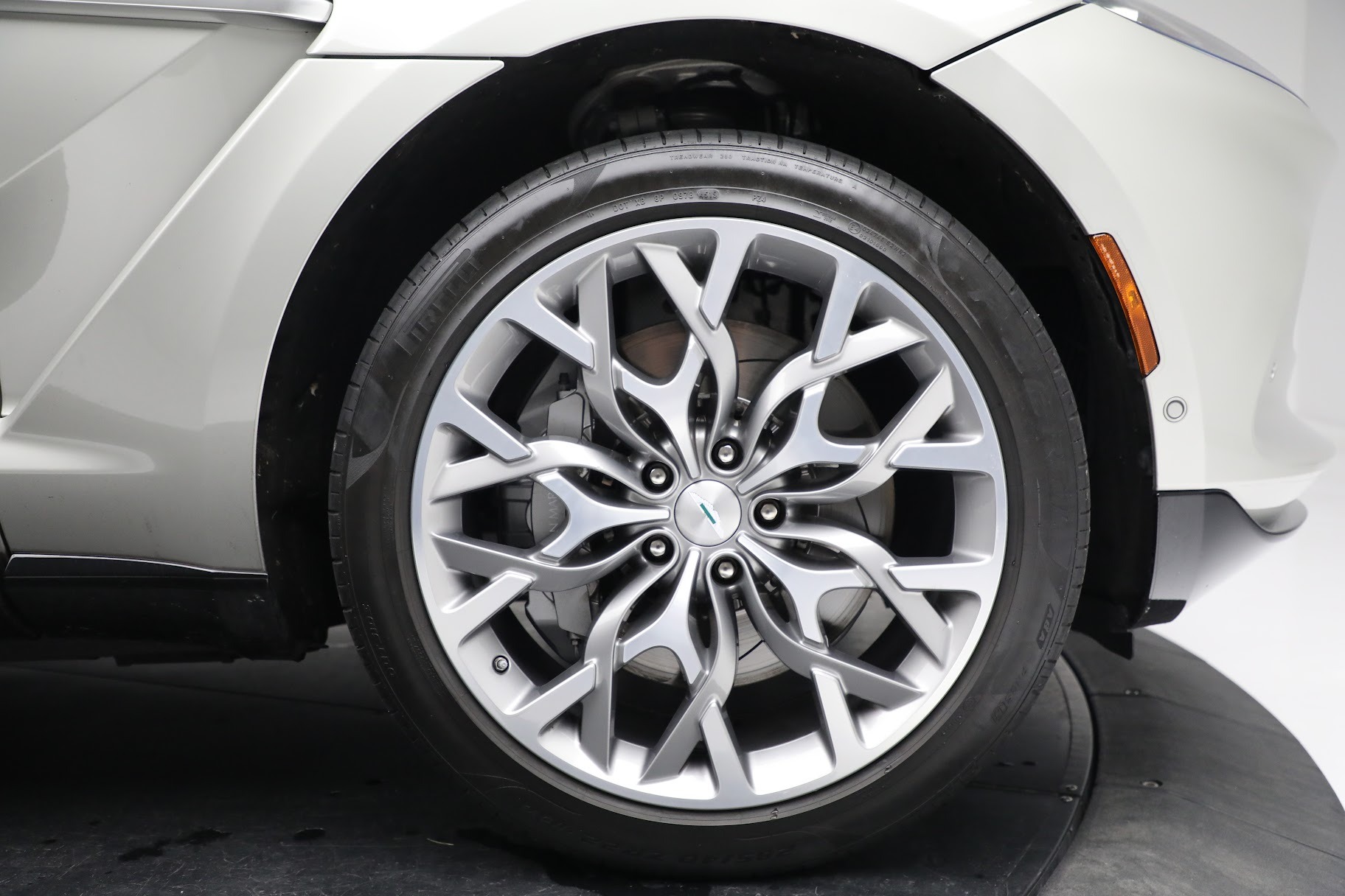 Used 2021 Aston Martin DBX | St. Petersburg, FL