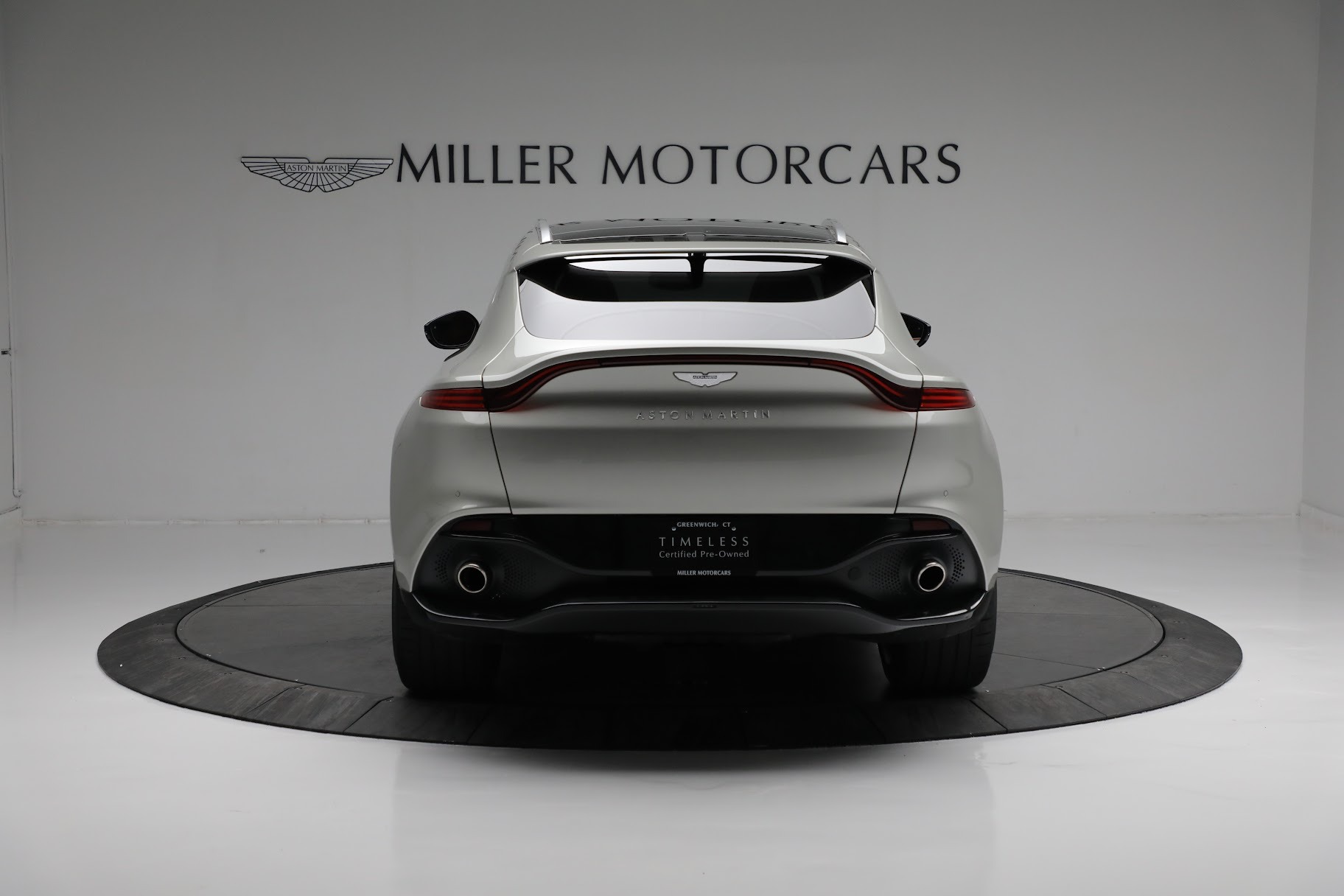 Used 2021 Aston Martin DBX | St. Petersburg, FL