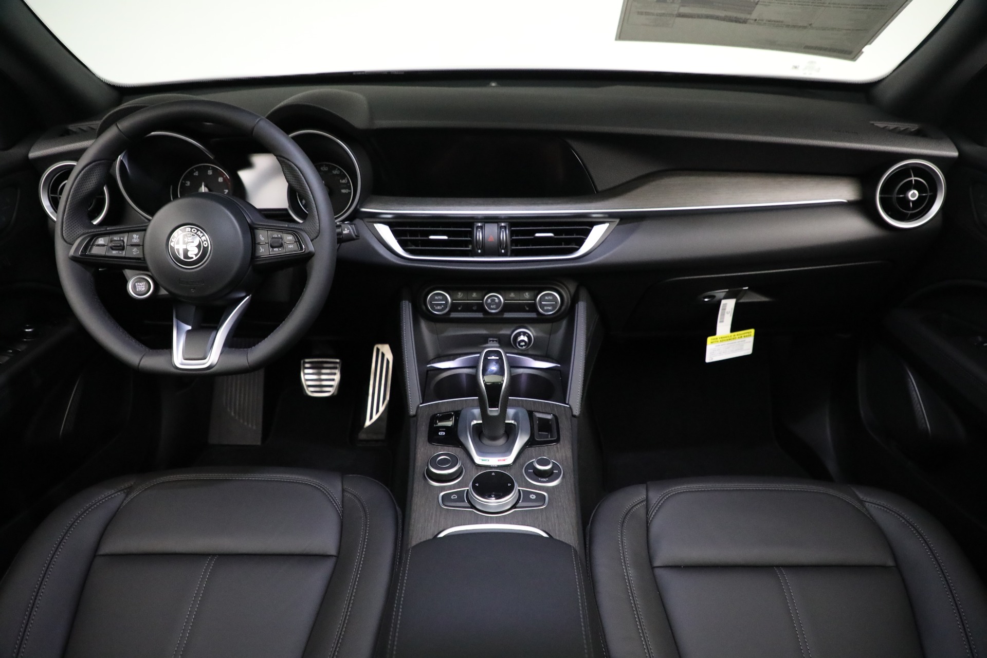 New 2022 Alfa Romeo Stelvio Ti | St. Petersburg, FL