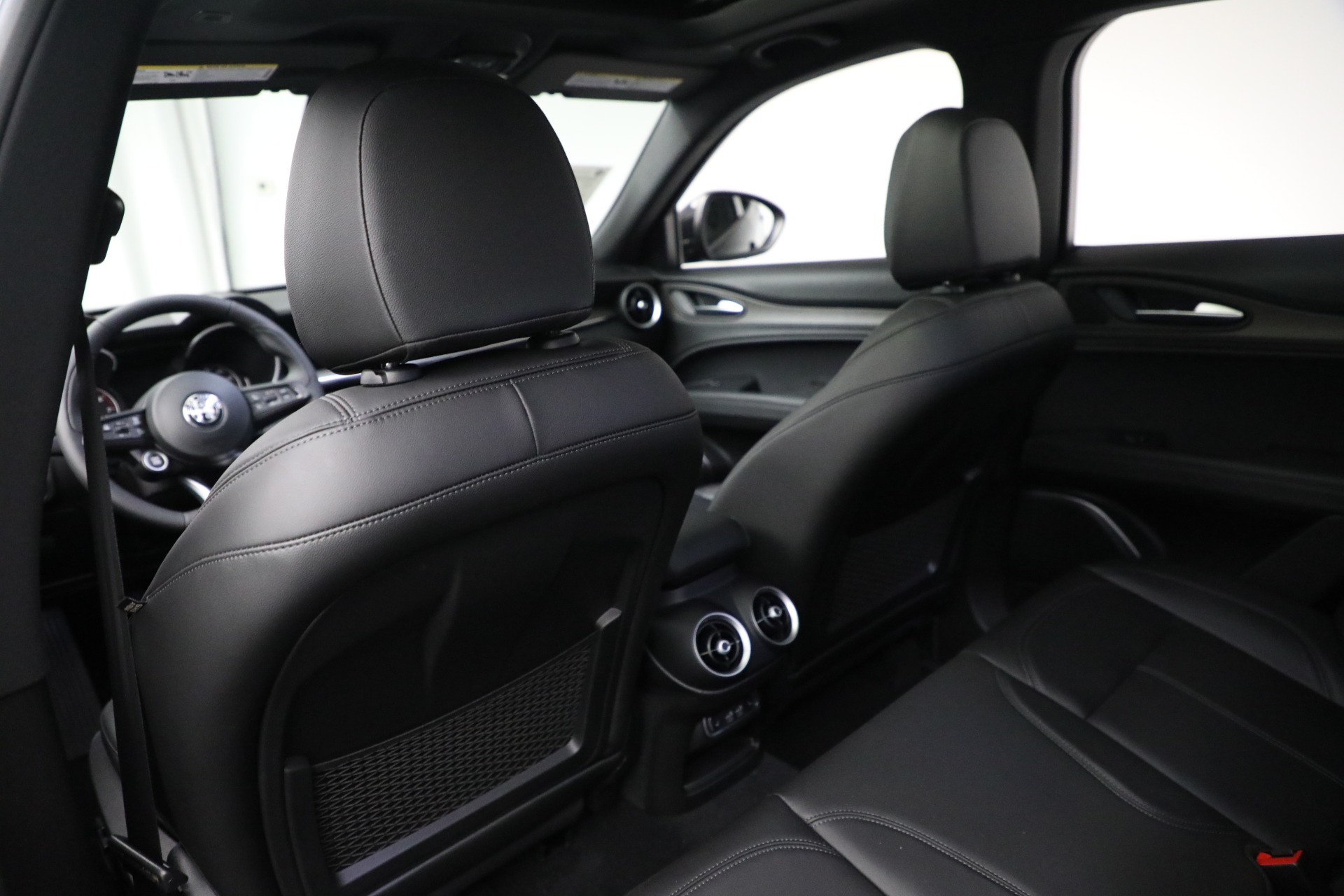 New 2022 Alfa Romeo Stelvio Ti | St. Petersburg, FL