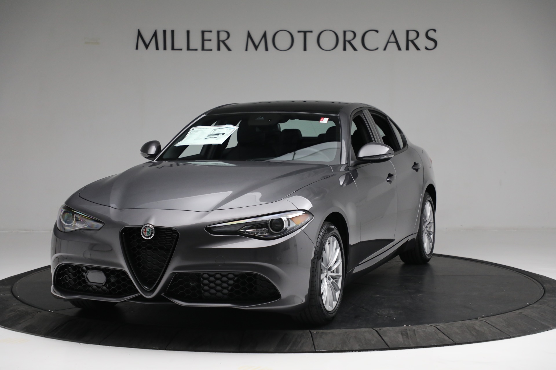 New 2022 Alfa Romeo Giulia Sprint | St. Petersburg, FL