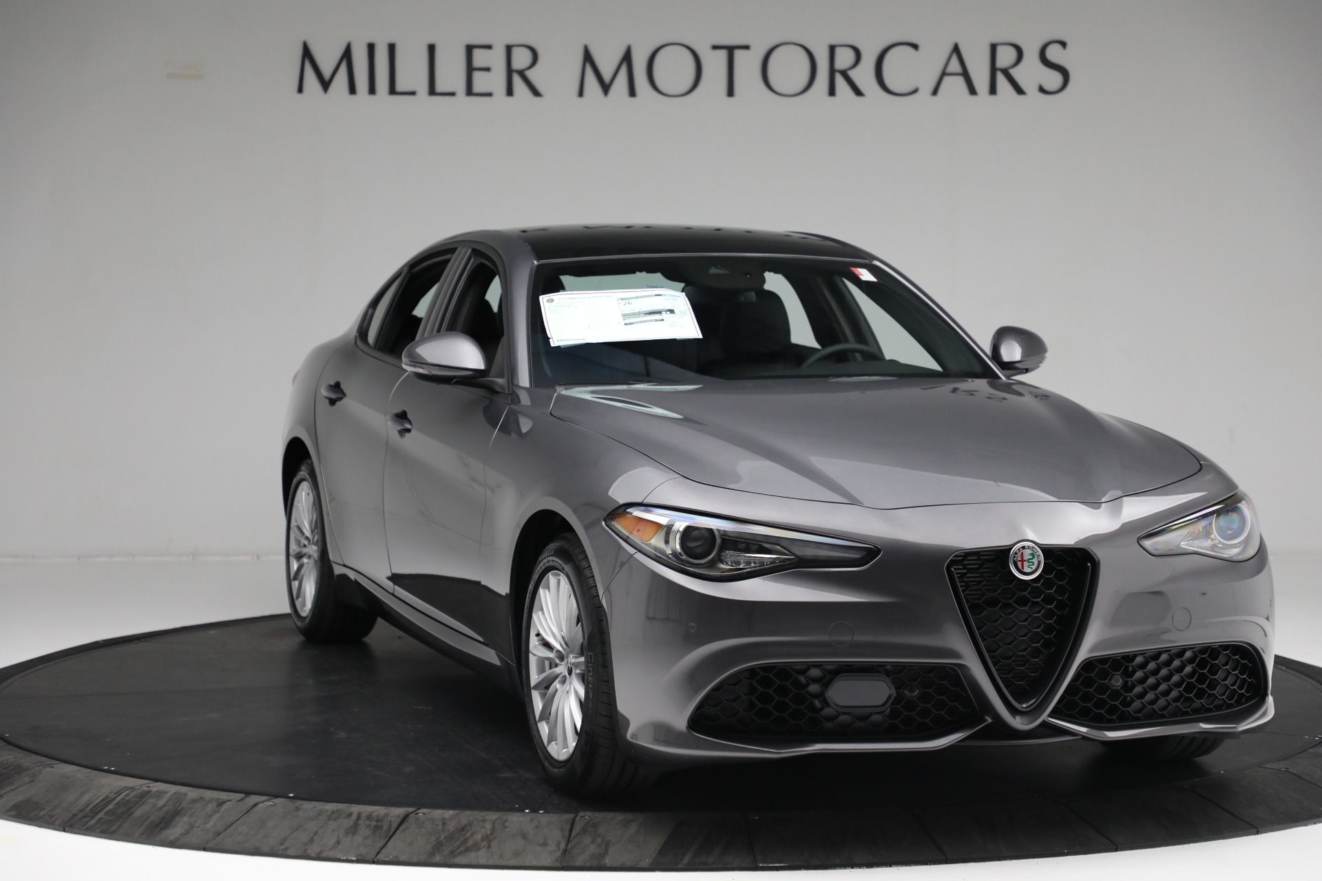 New 2022 Alfa Romeo Giulia Sprint | St. Petersburg, FL