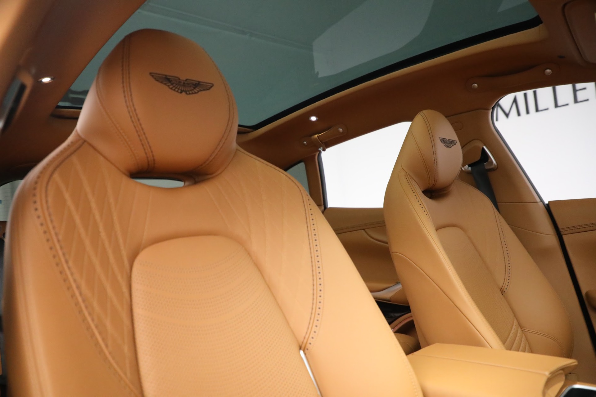 Used 2022 Aston Martin DBX | St. Petersburg, FL