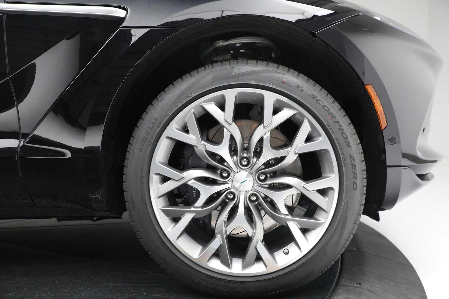 Used 2022 Aston Martin DBX | St. Petersburg, FL