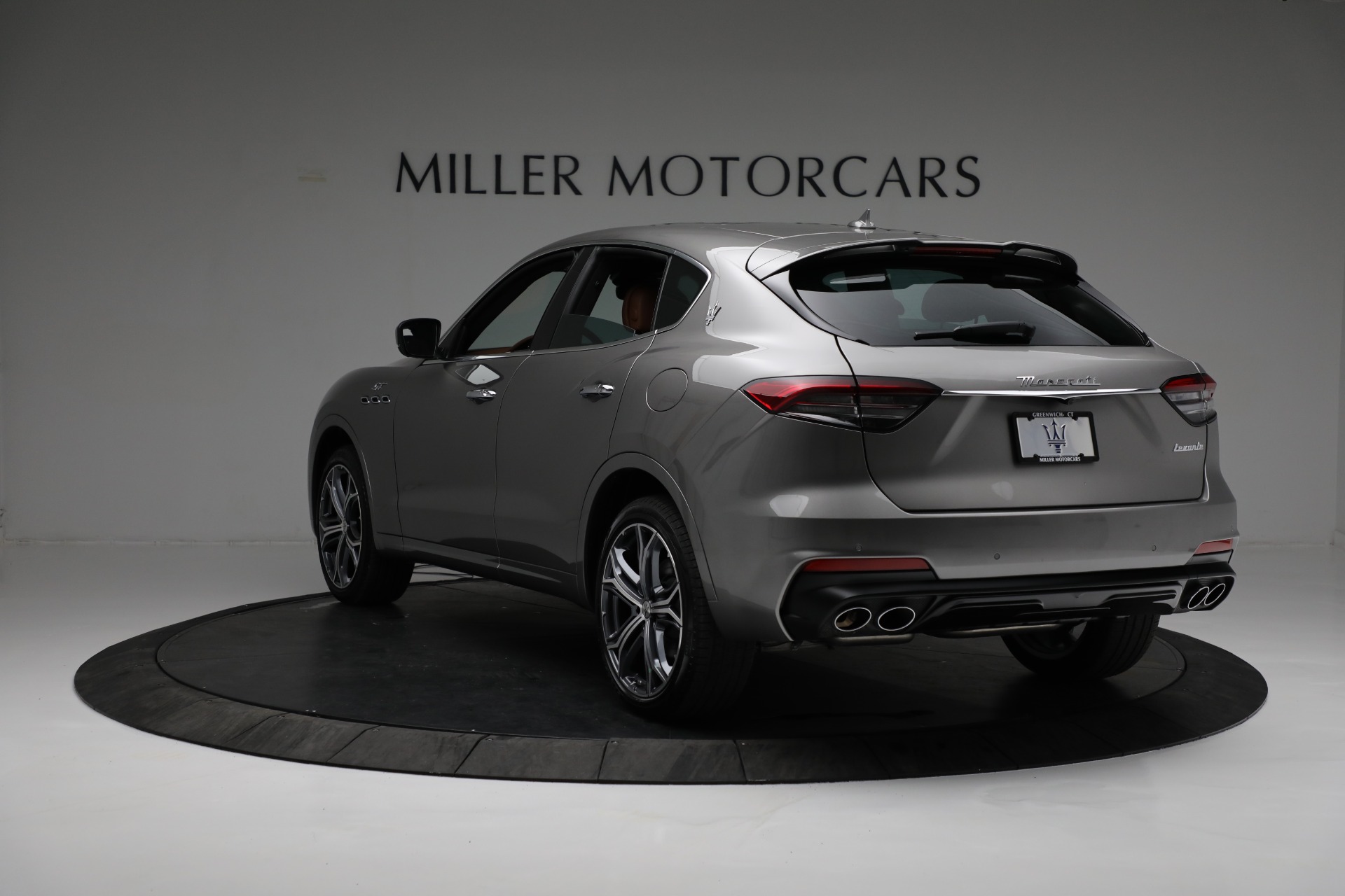 New 2022 Maserati Levante GT | St. Petersburg, FL