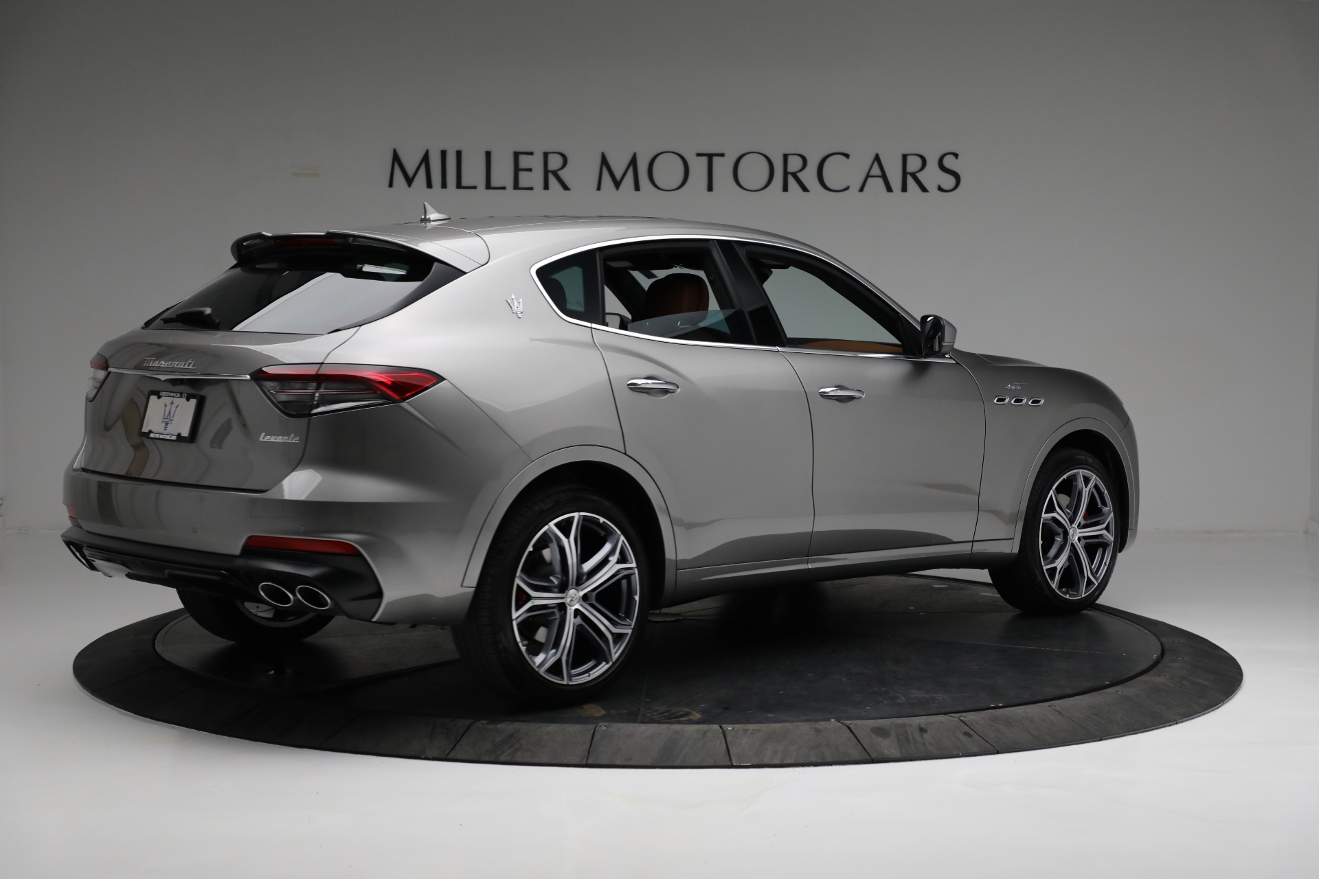 New 2022 Maserati Levante GT | St. Petersburg, FL