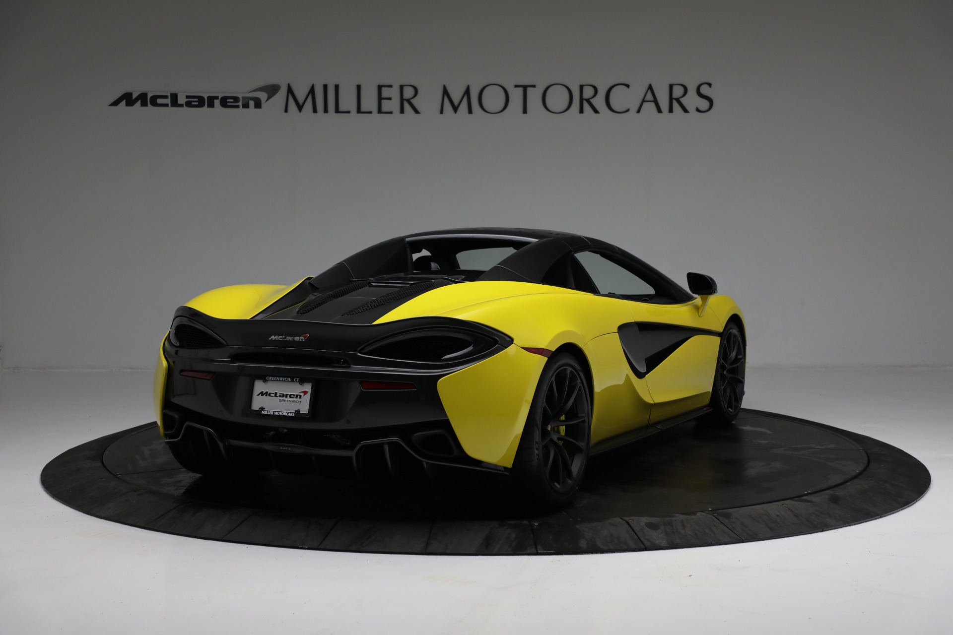Used 2018 McLaren 570S Spider | St. Petersburg, FL
