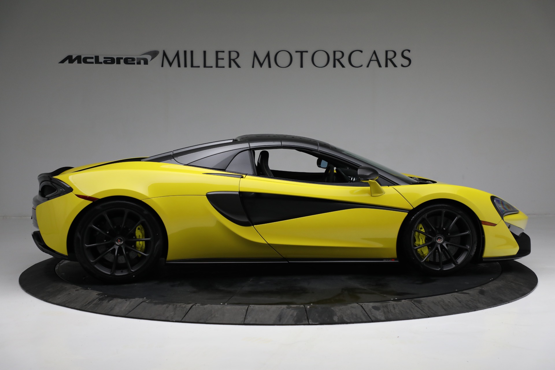 Used 2018 McLaren 570S Spider | St. Petersburg, FL