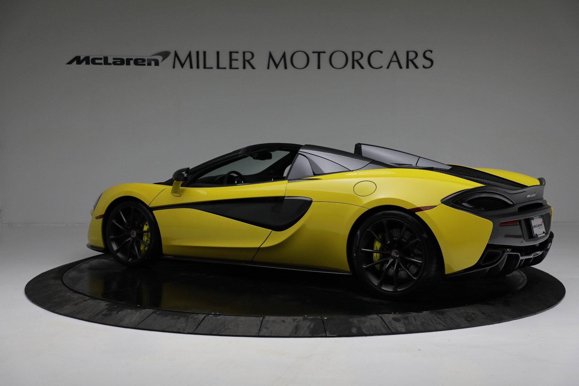 Used 2018 McLaren 570S Spider | St. Petersburg, FL