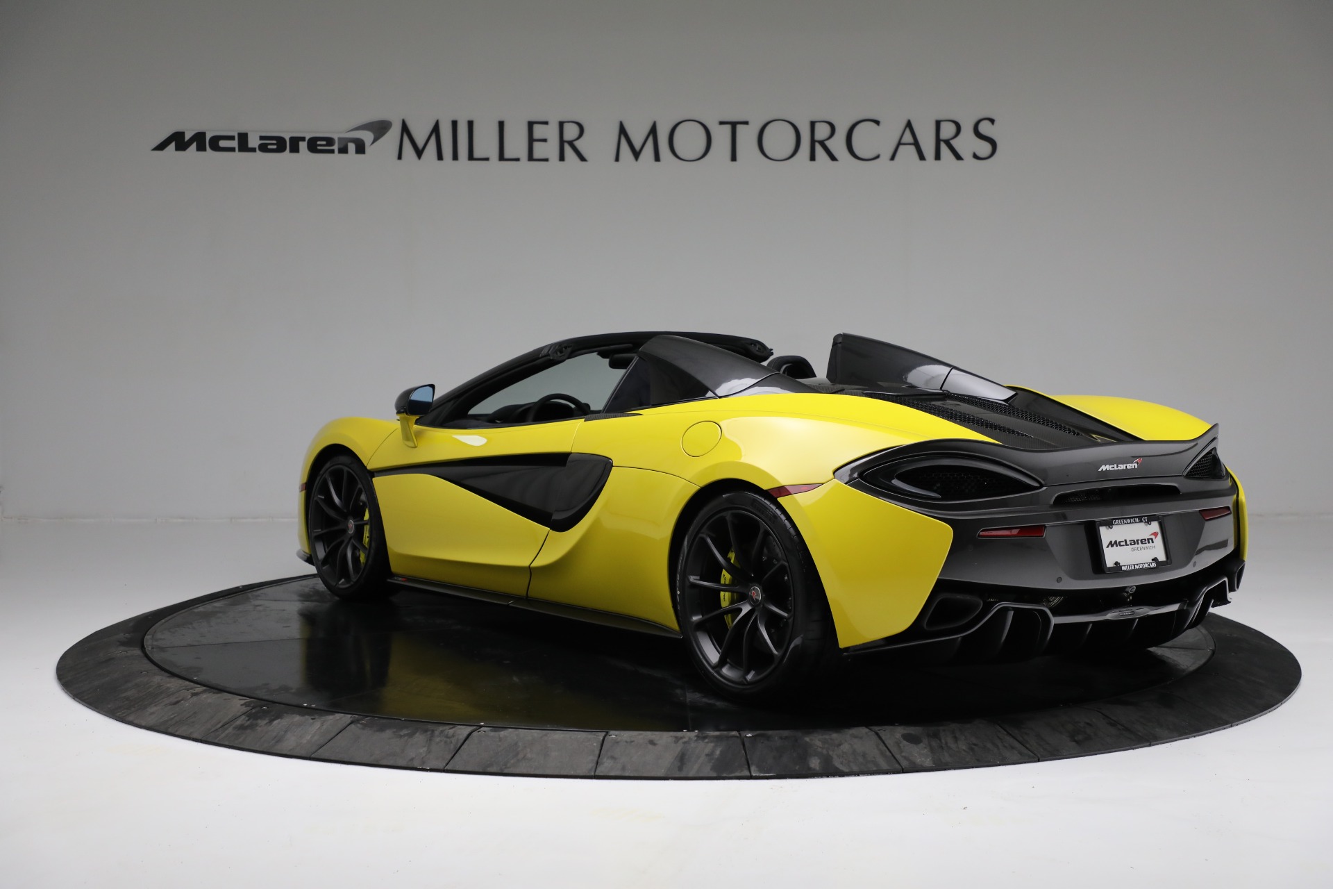 Used 2018 McLaren 570S Spider | St. Petersburg, FL