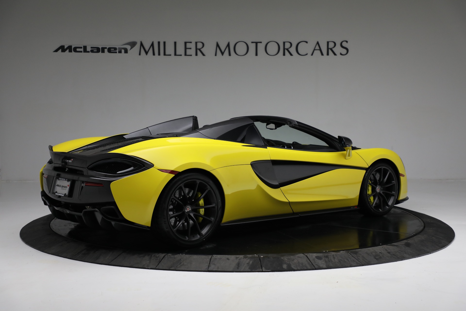 Used 2018 McLaren 570S Spider | St. Petersburg, FL