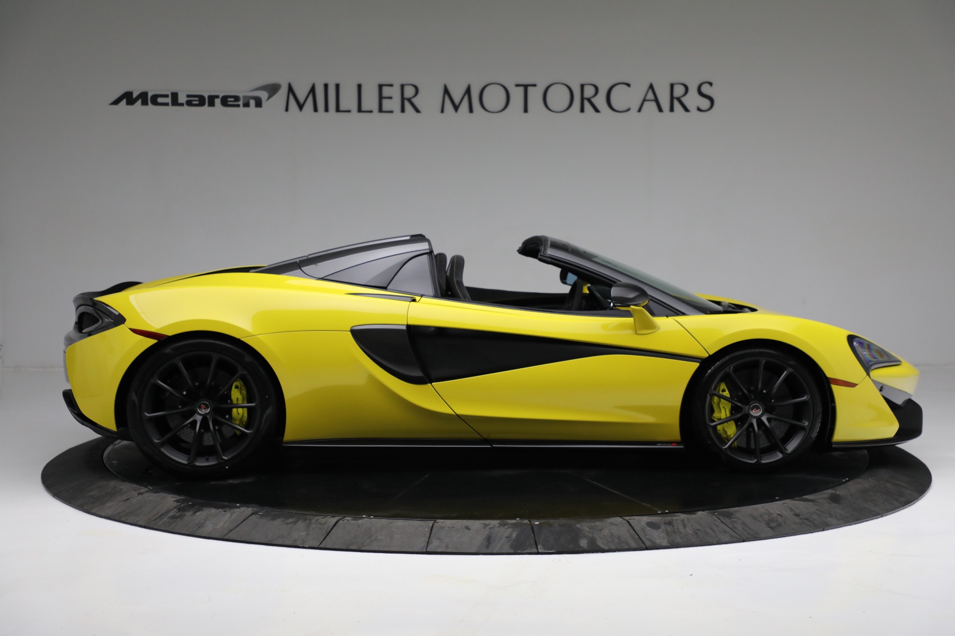 Used 2018 McLaren 570S Spider | St. Petersburg, FL