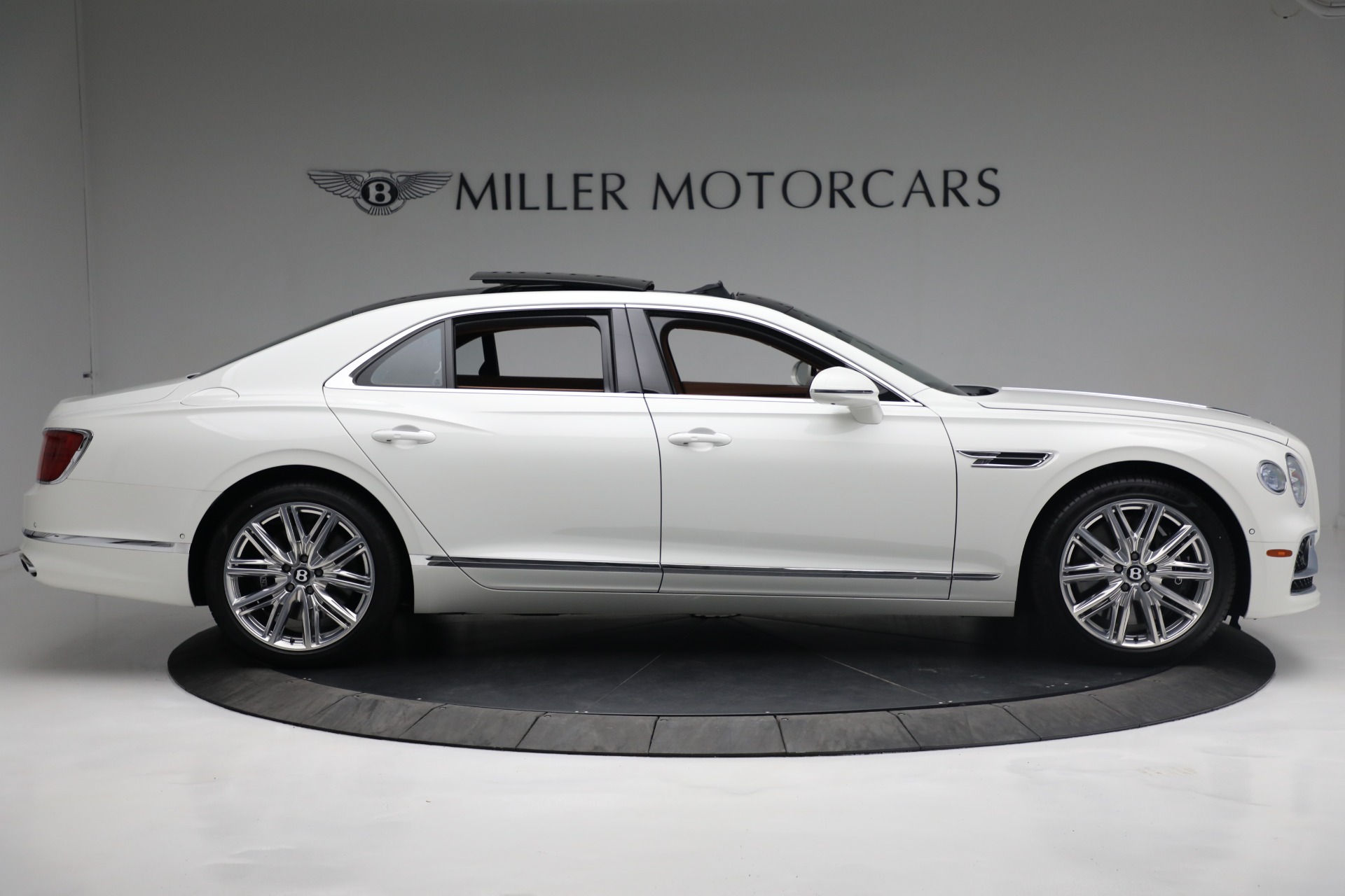 Used 2021 Bentley Flying Spur V8 | St. Petersburg, FL