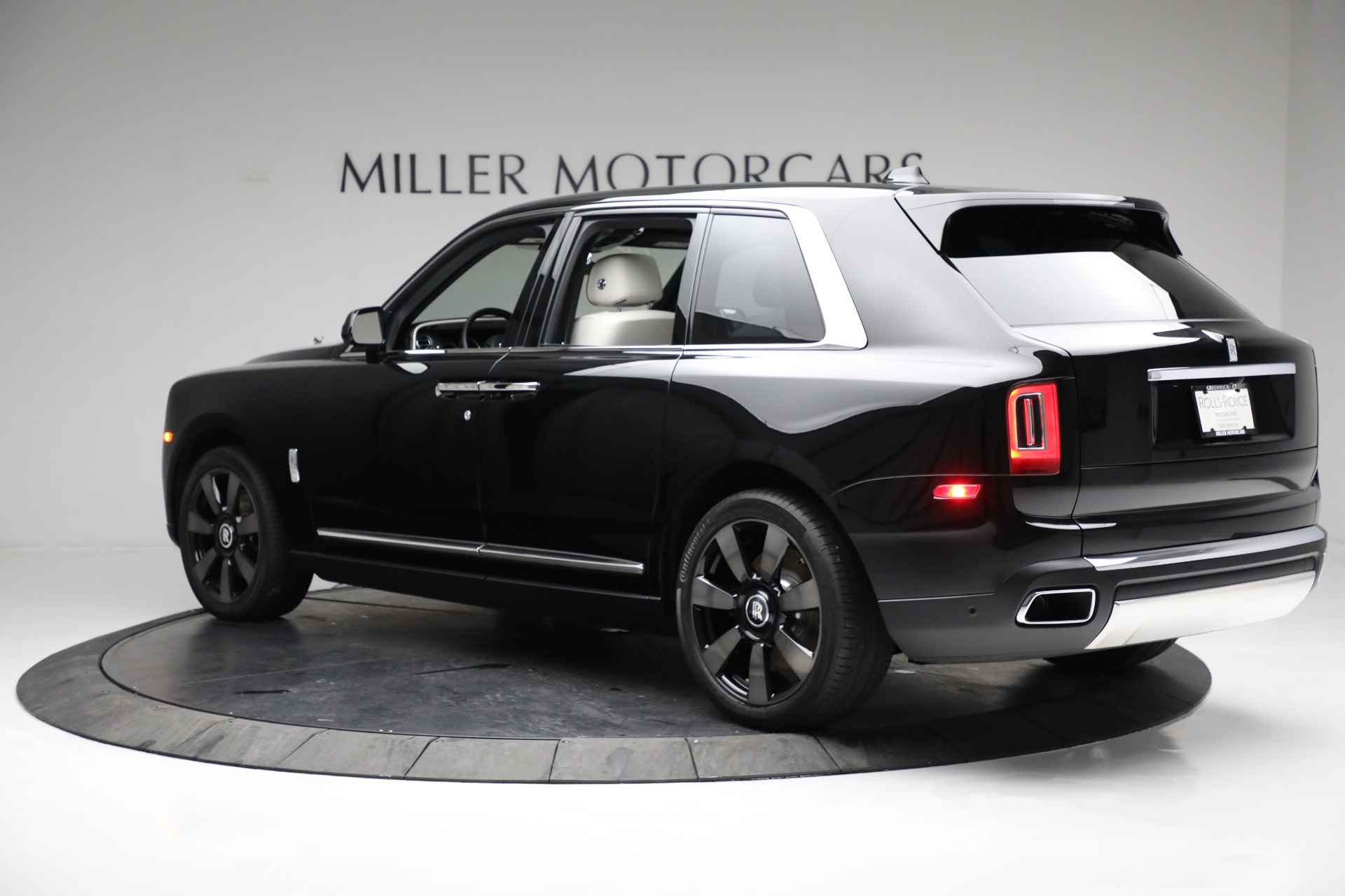 Used 2020 Rolls-Royce Cullinan | St. Petersburg, FL