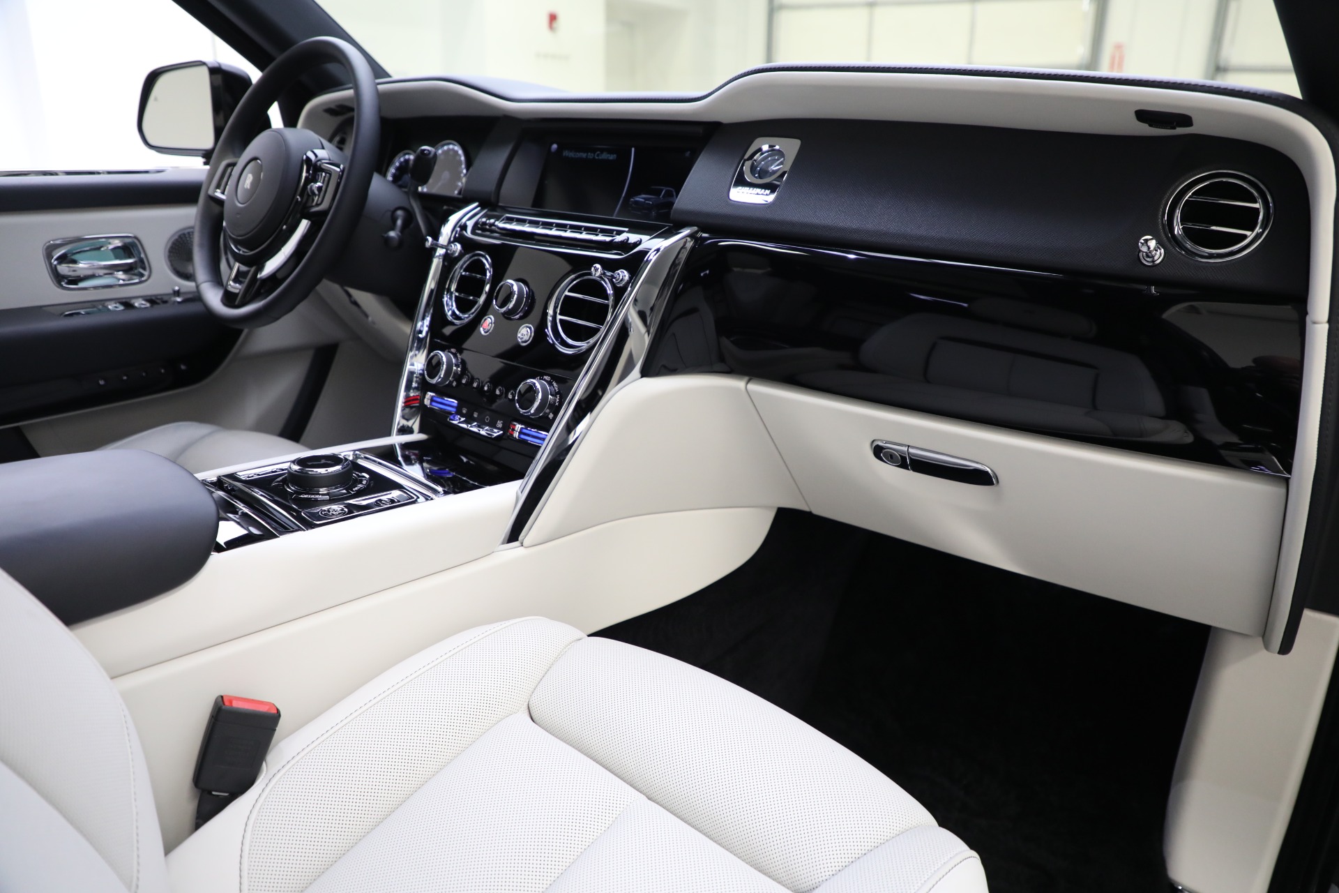 Used 2020 Rolls-Royce Cullinan | St. Petersburg, FL