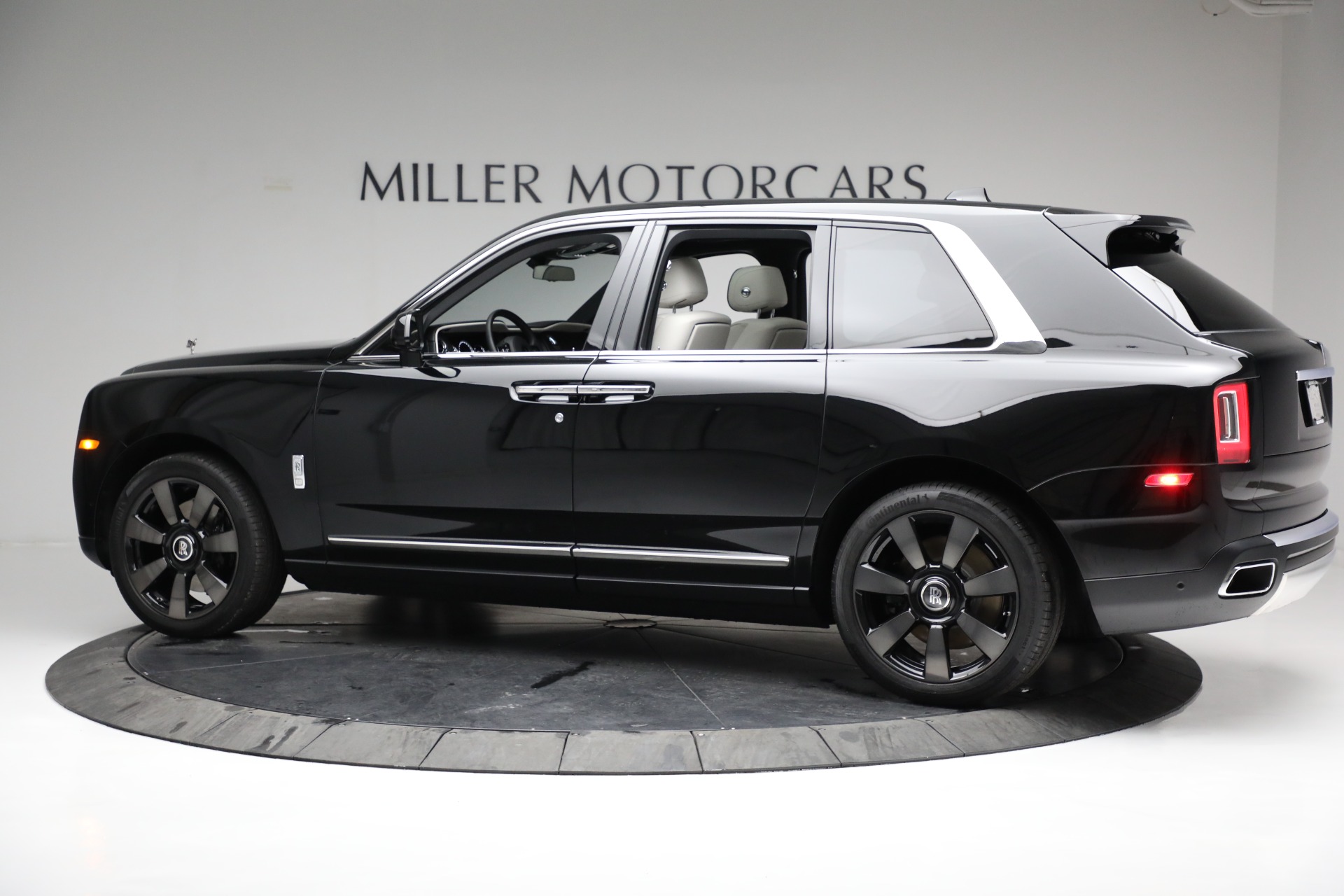 Used 2020 Rolls-Royce Cullinan | St. Petersburg, FL