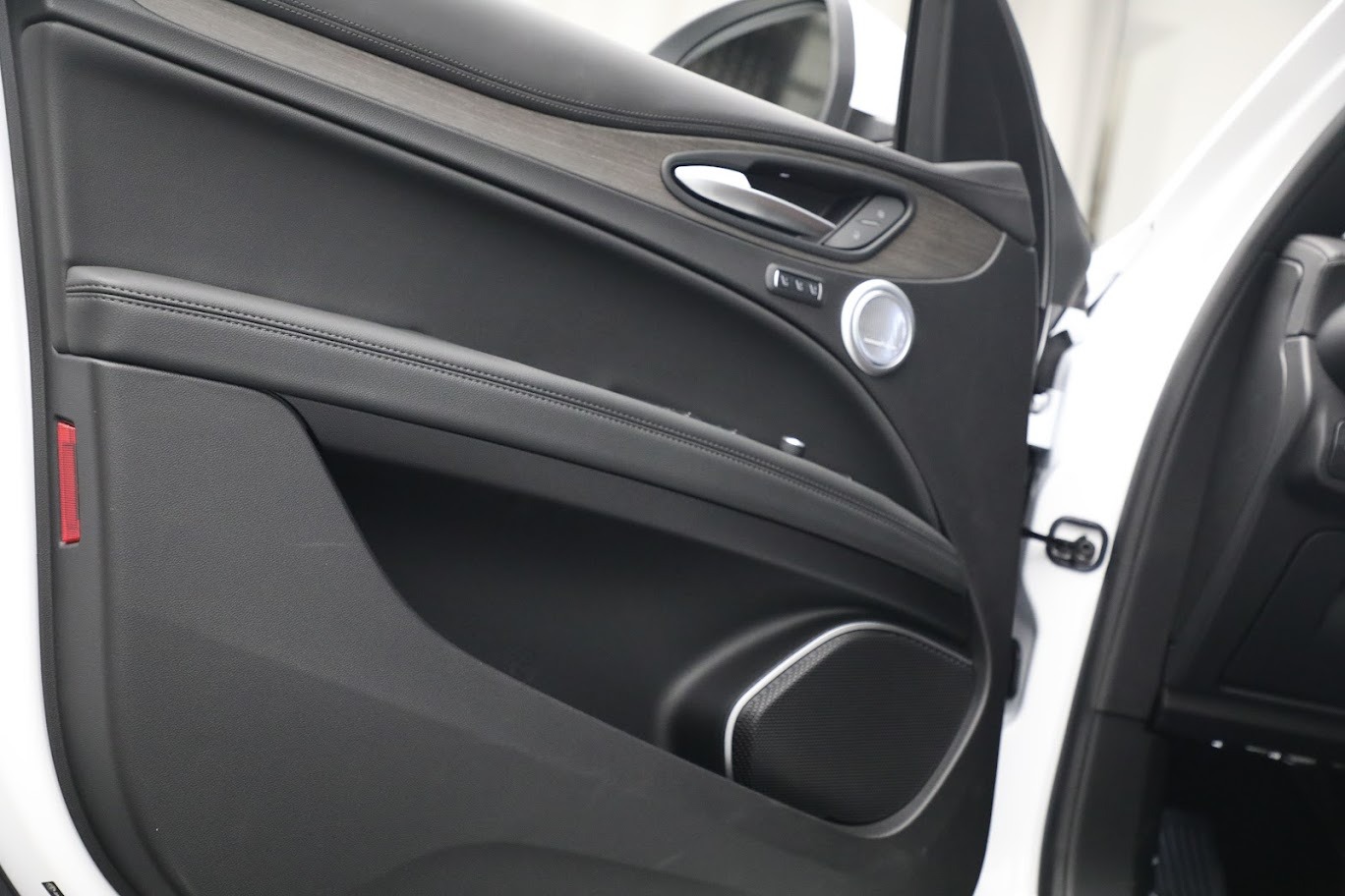 New 2022 Alfa Romeo Stelvio Ti | St. Petersburg, FL