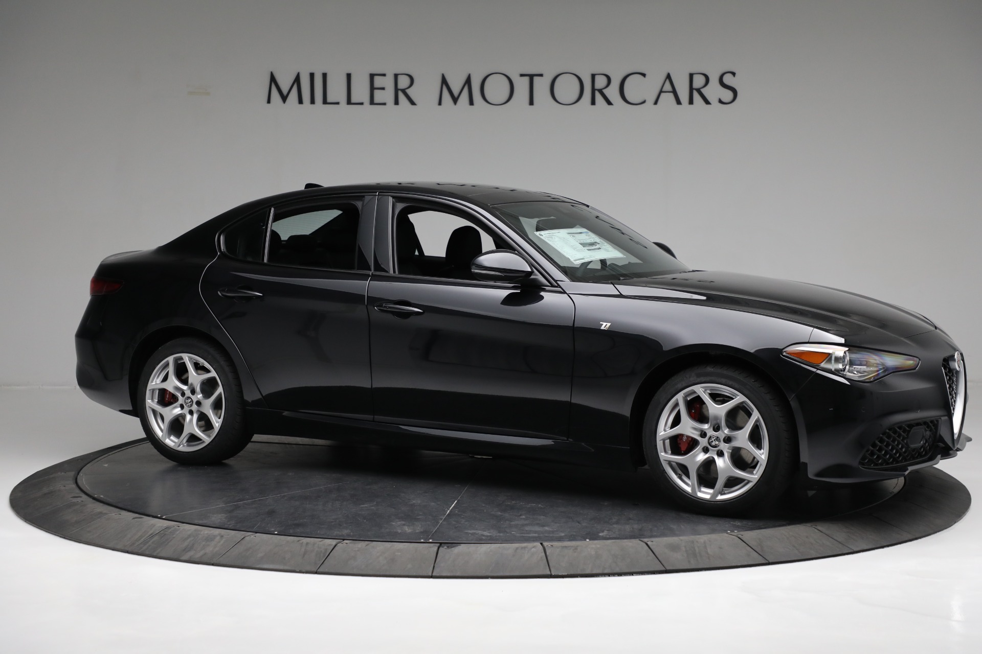 New 2022 Alfa Romeo Giulia Ti | St. Petersburg, FL