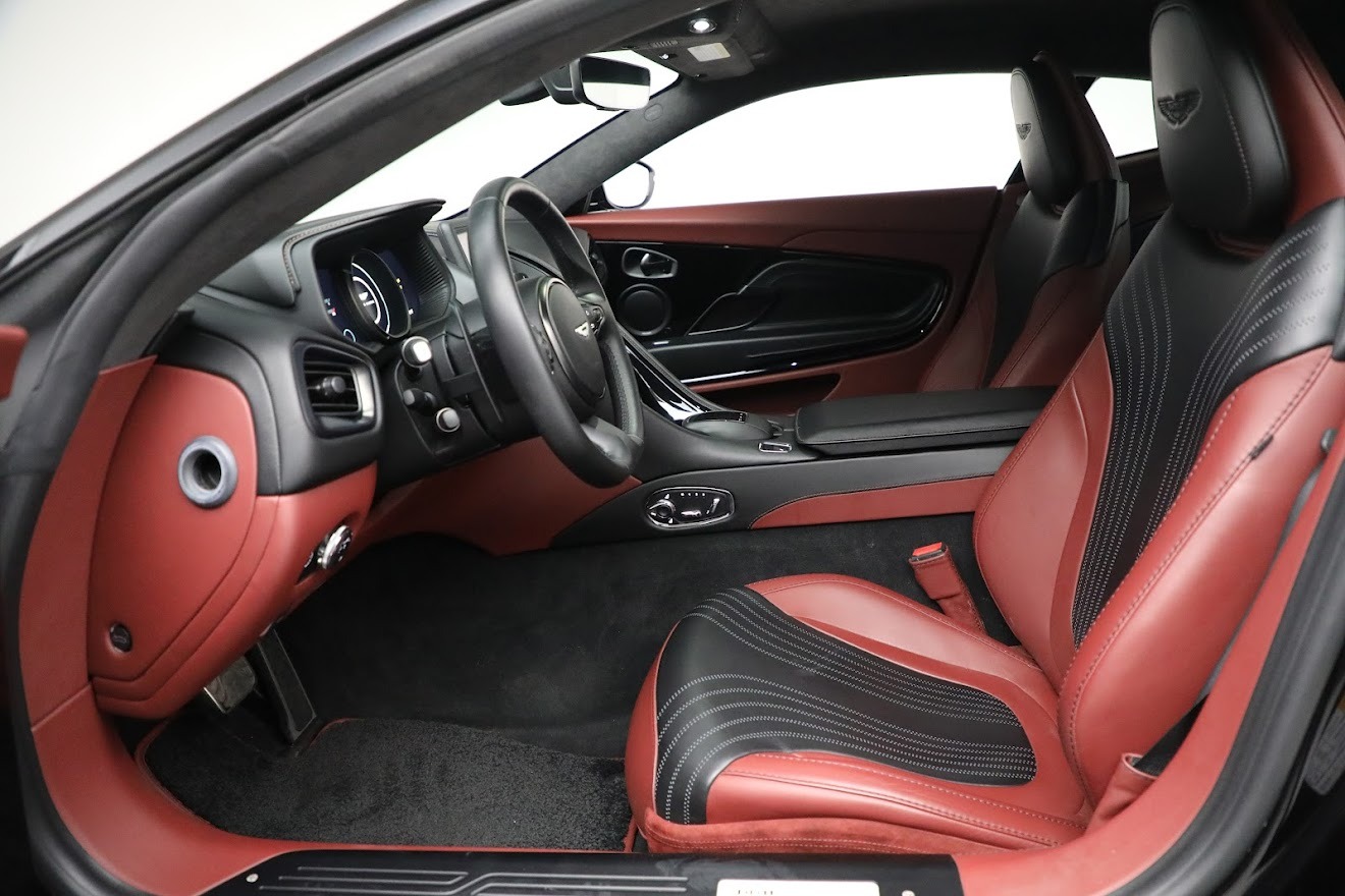 Used 2018 Aston Martin DB11 V8 | St. Petersburg, FL
