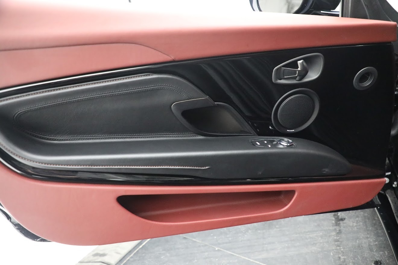 Used 2018 Aston Martin DB11 V8 | St. Petersburg, FL