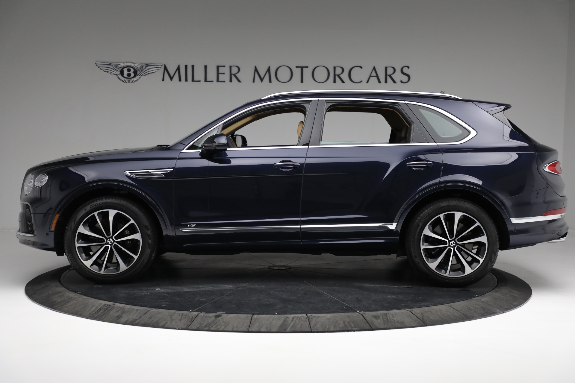 Used 2021 Bentley Bentayga V8 | St. Petersburg, FL