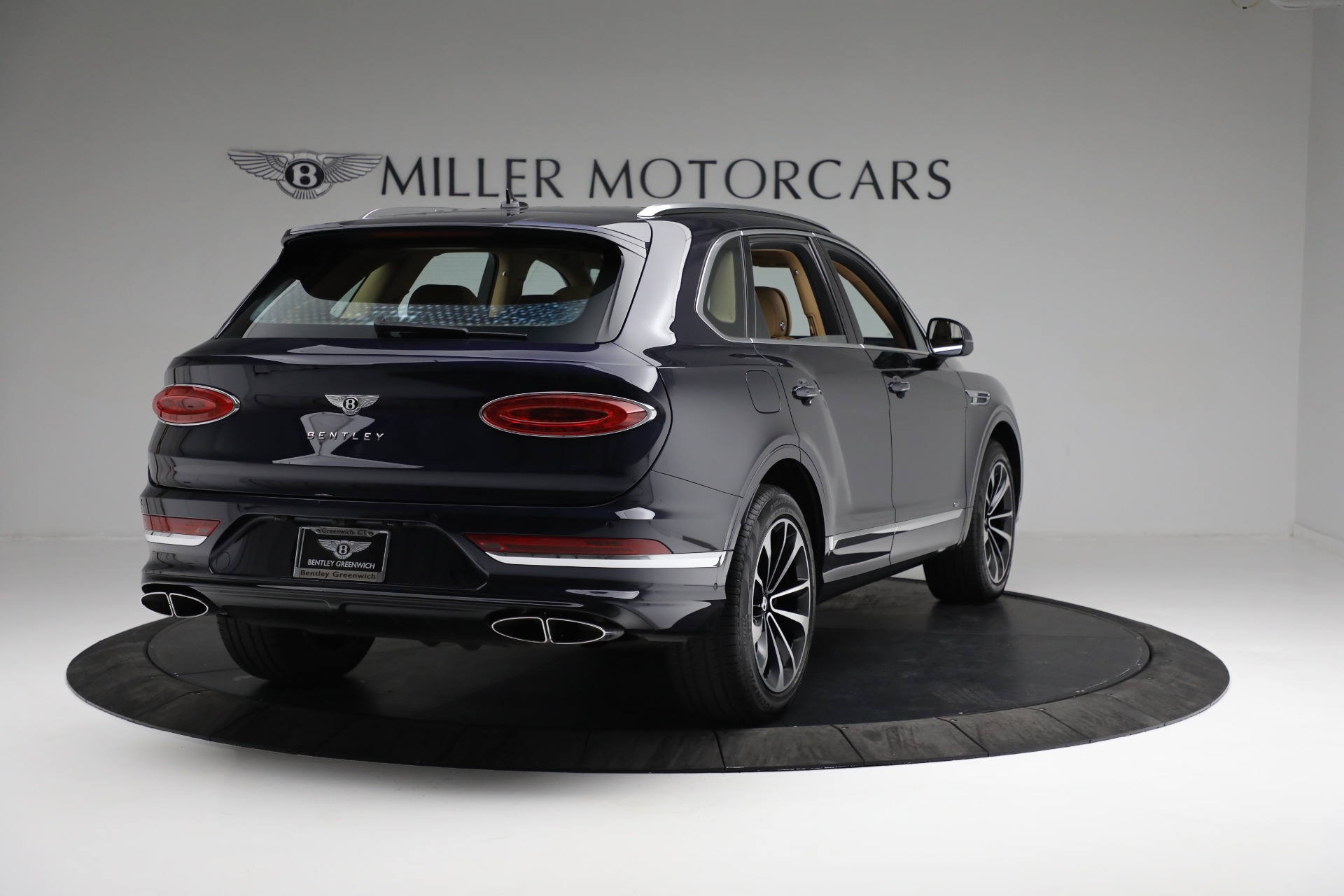 Used 2021 Bentley Bentayga V8 | St. Petersburg, FL
