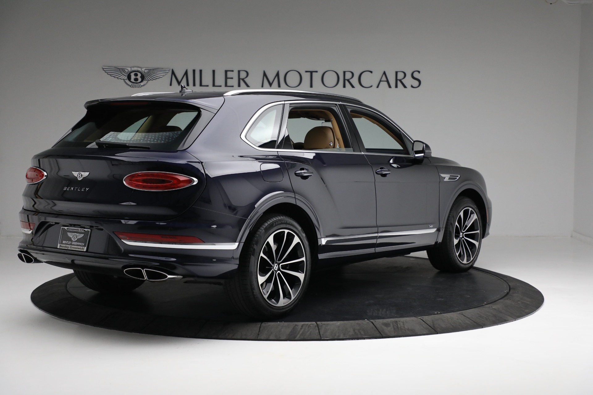 Used 2021 Bentley Bentayga V8 | St. Petersburg, FL