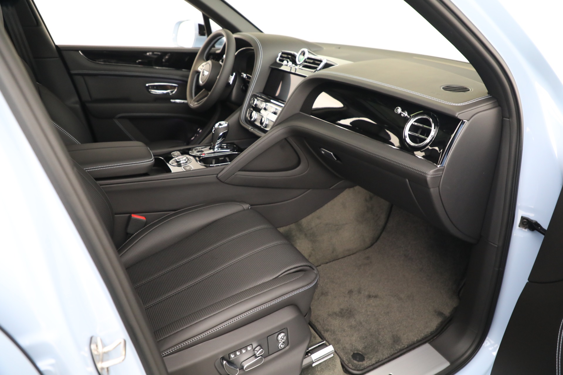 Used 2022 Bentley Bentayga V8 | St. Petersburg, FL