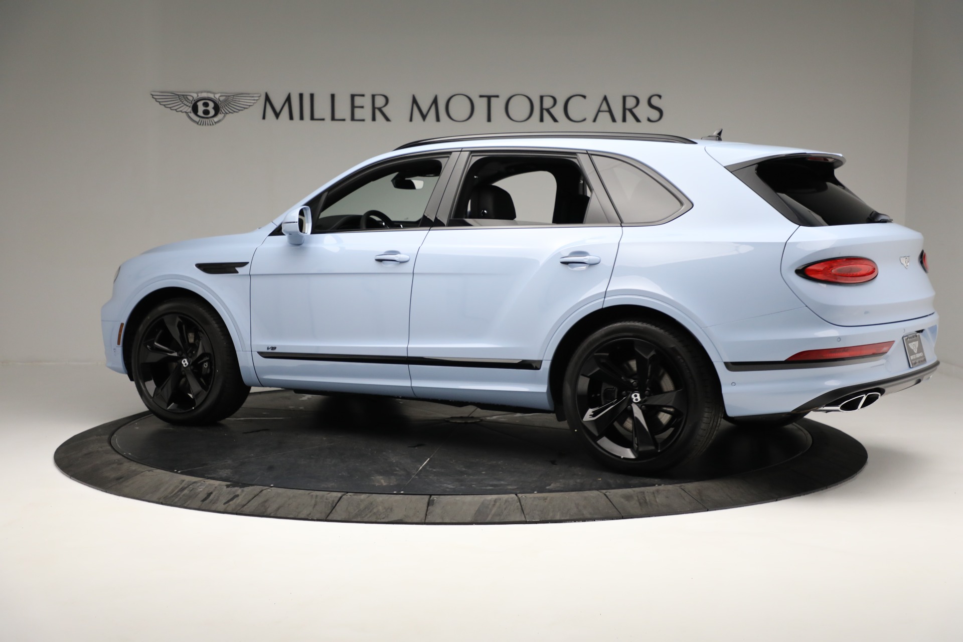 Used 2022 Bentley Bentayga V8 | St. Petersburg, FL