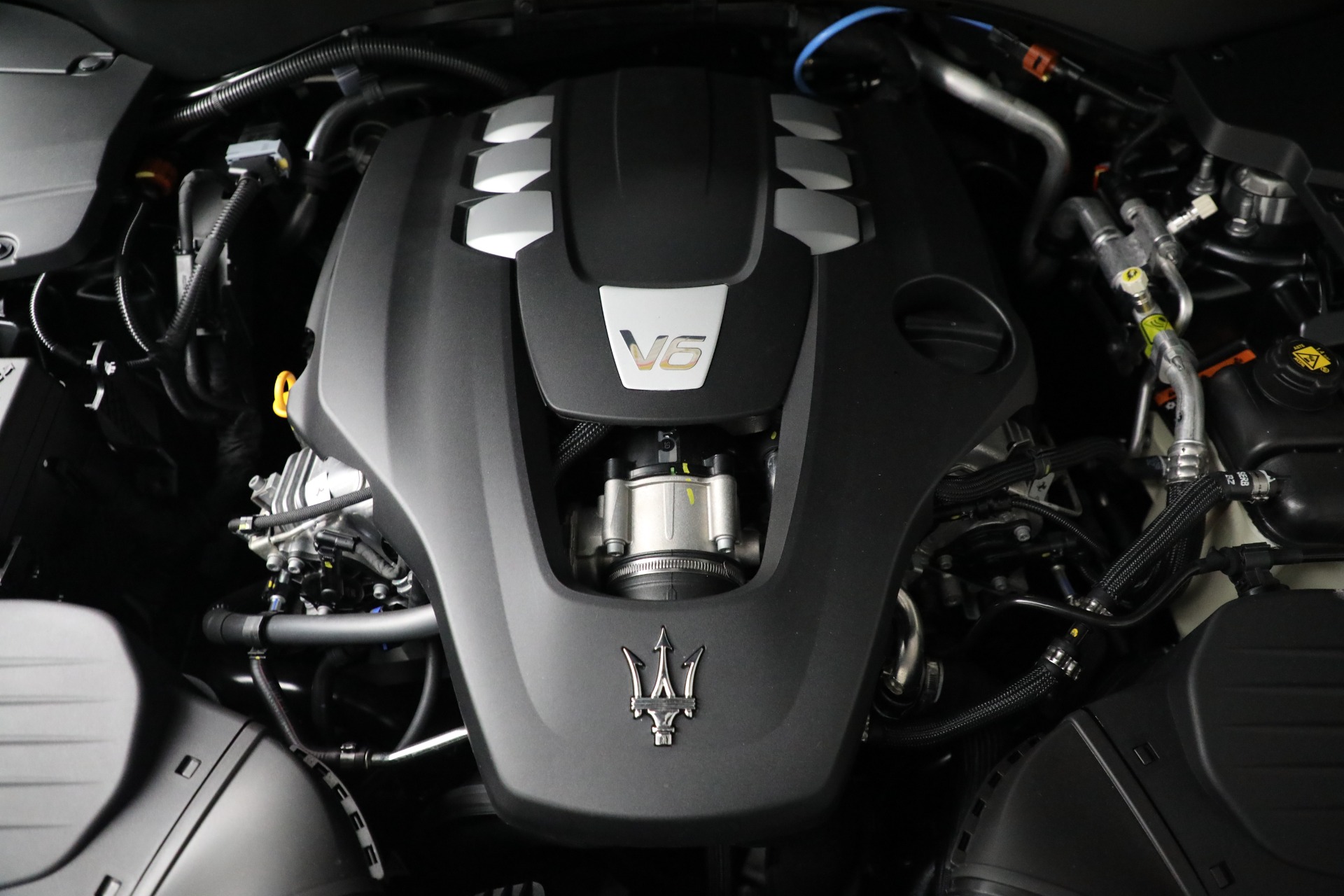 New 2022 Maserati Levante GT | St. Petersburg, FL