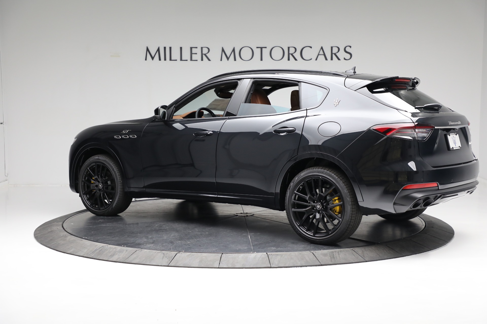 New 2022 Maserati Levante GT | St. Petersburg, FL