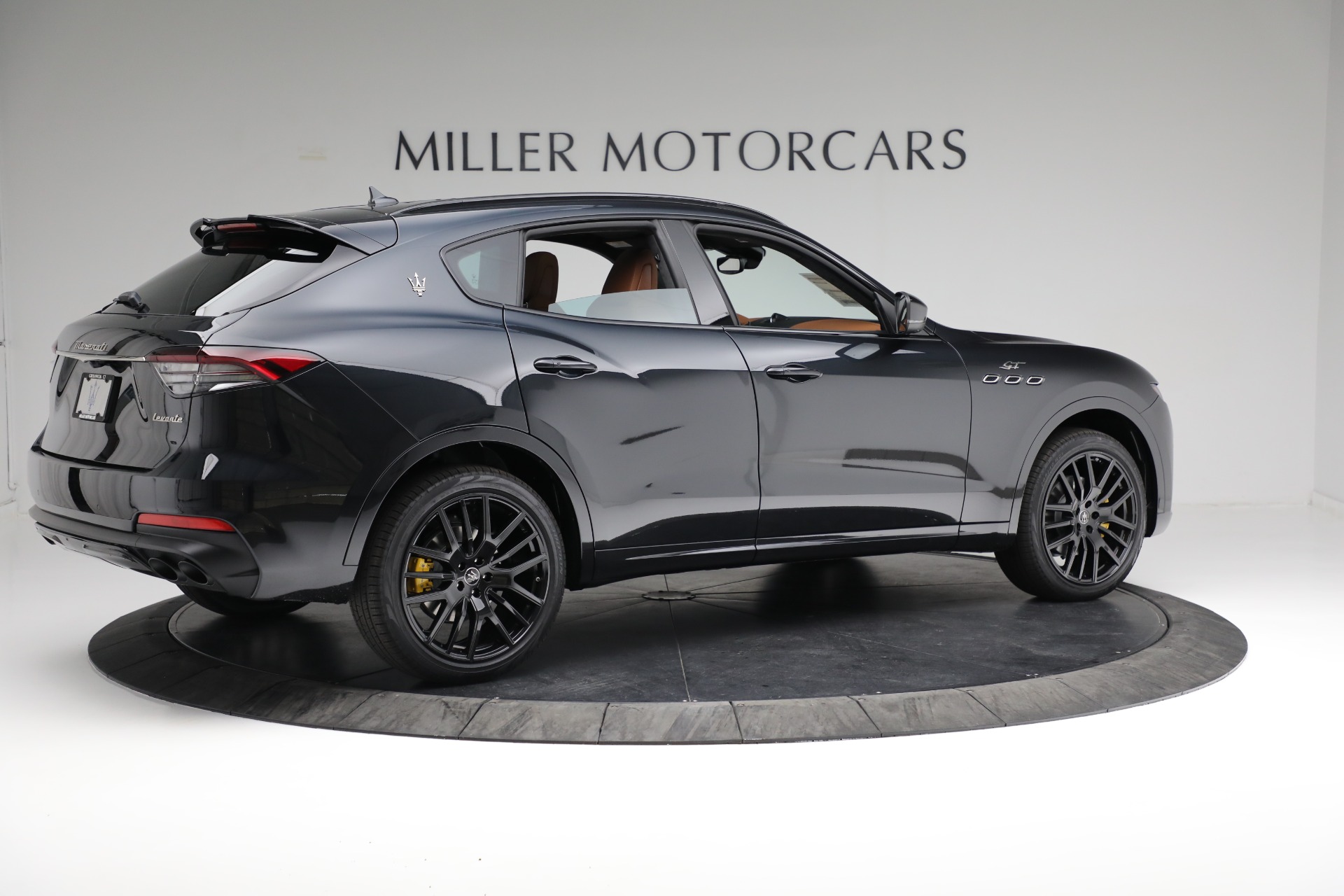 New 2022 Maserati Levante GT | St. Petersburg, FL