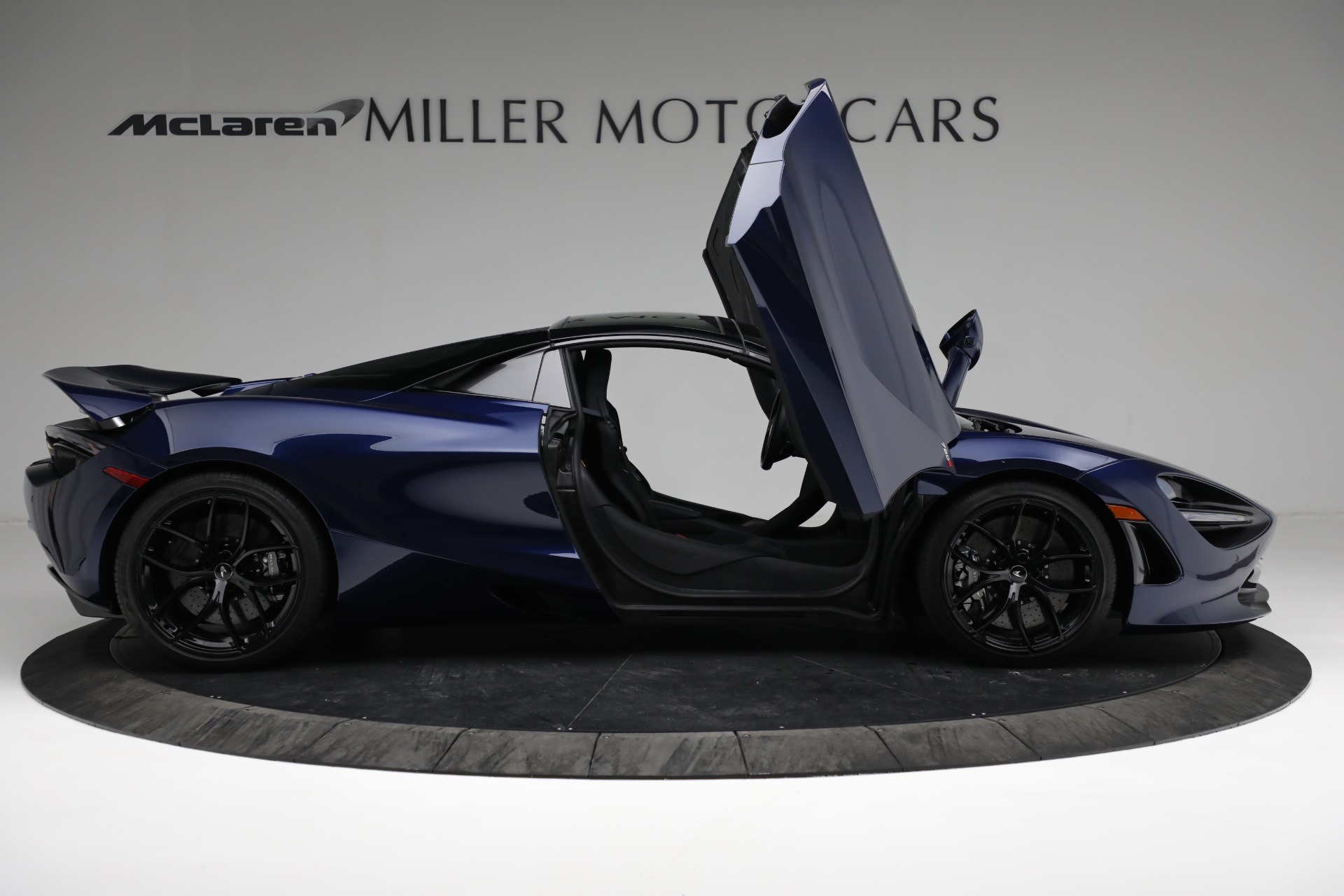Used 2020 McLaren 720S Spider Performance | St. Petersburg, FL