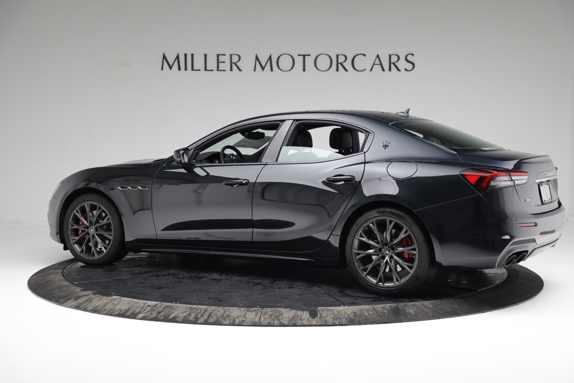 New 2022 Maserati Ghibli Modena Q4 | St. Petersburg, FL