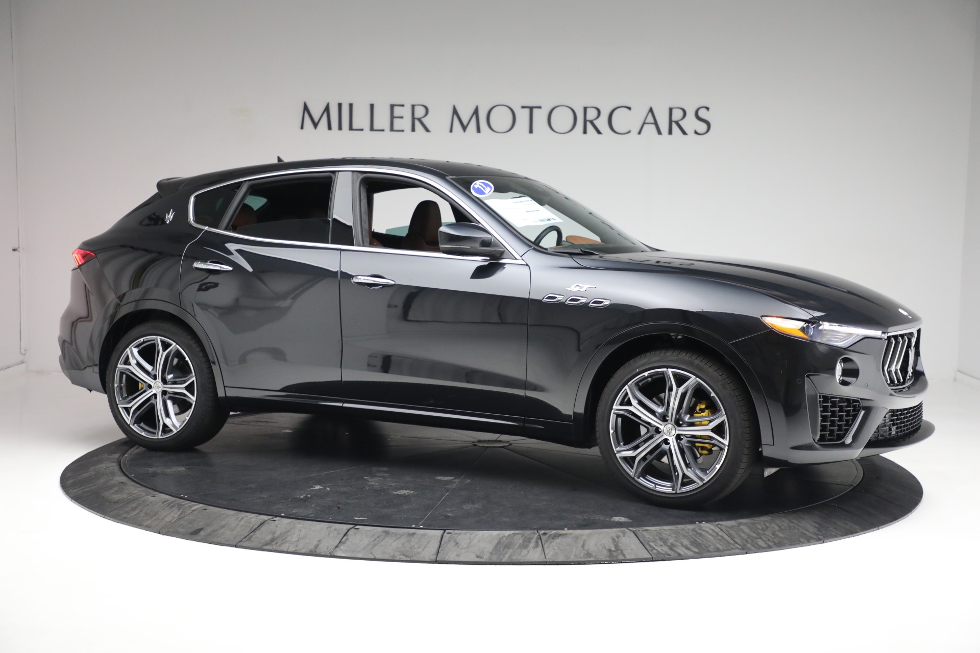 New 2022 Maserati Levante GT | St. Petersburg, FL