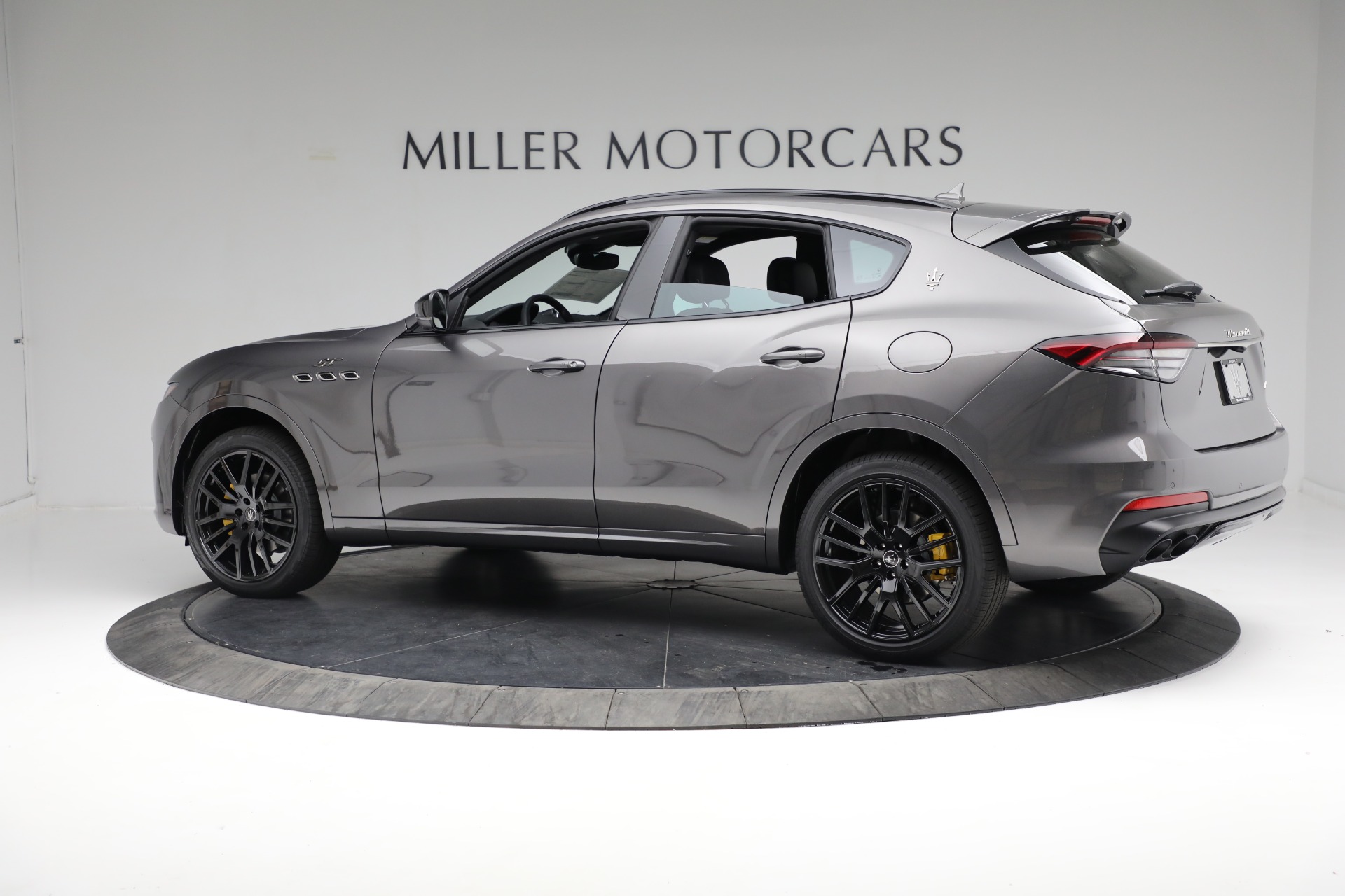 New 2022 Maserati Levante GT | St. Petersburg, FL