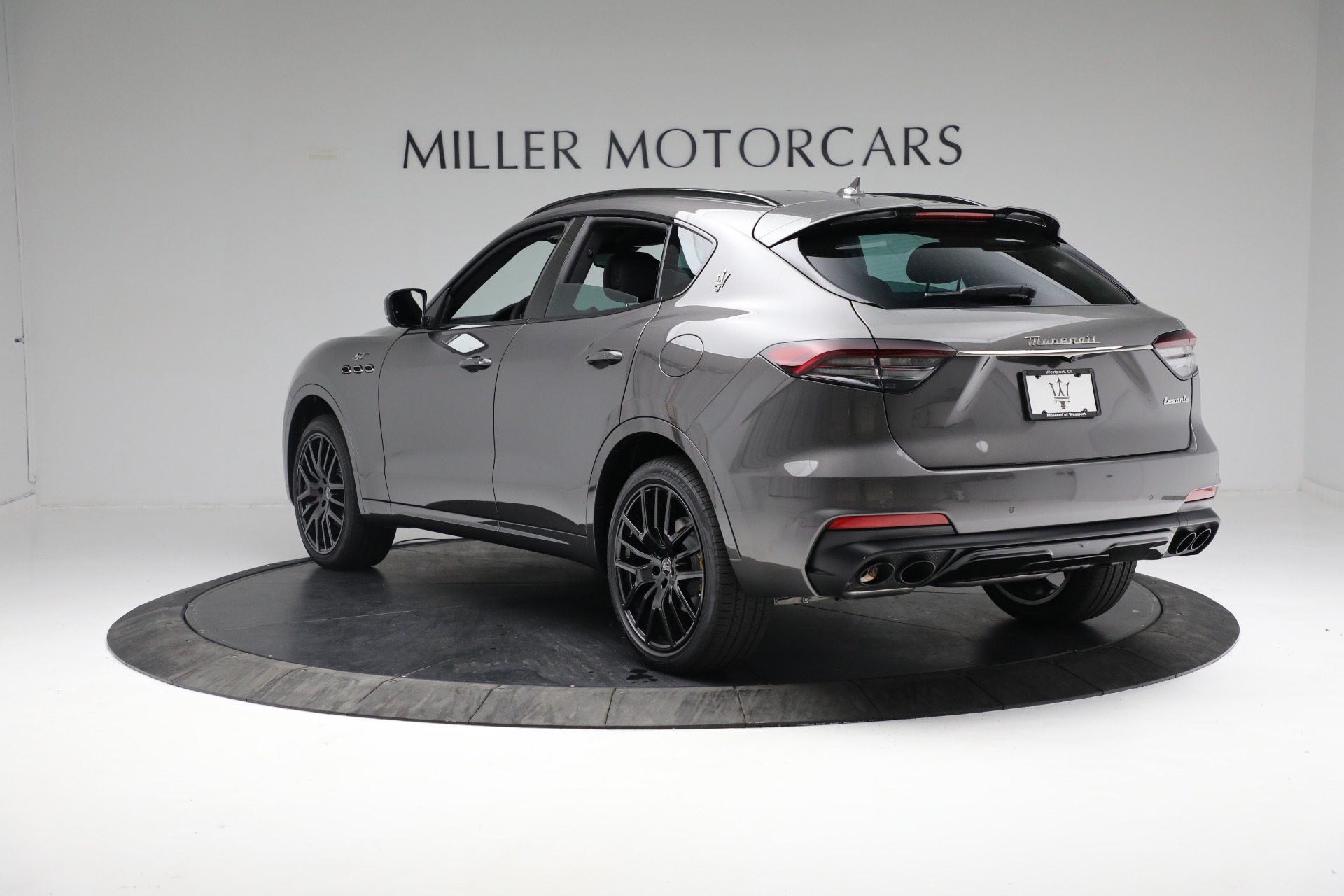 New 2022 Maserati Levante GT | St. Petersburg, FL