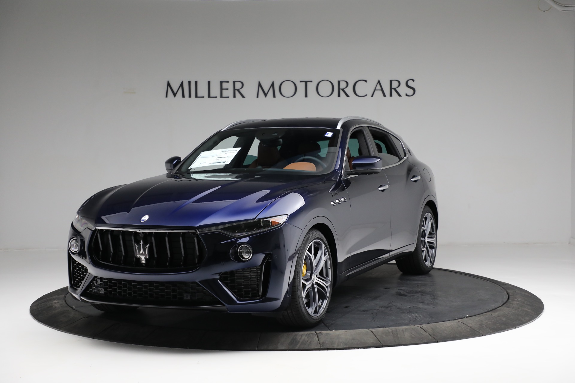 New 2022 Maserati Levante Modena | St. Petersburg, FL