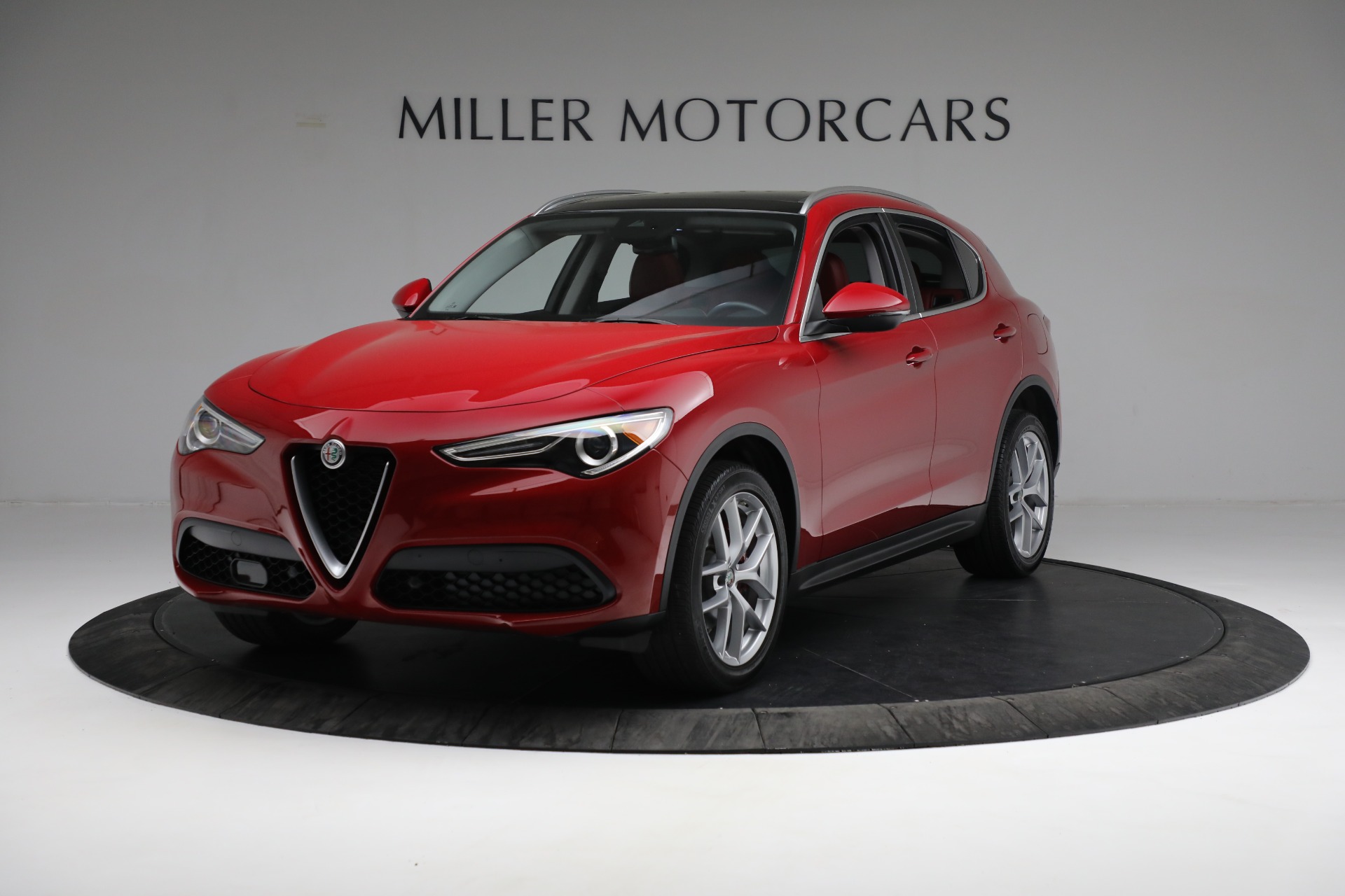 Used 2019 Alfa Romeo Stelvio Ti Lusso | St. Petersburg, FL