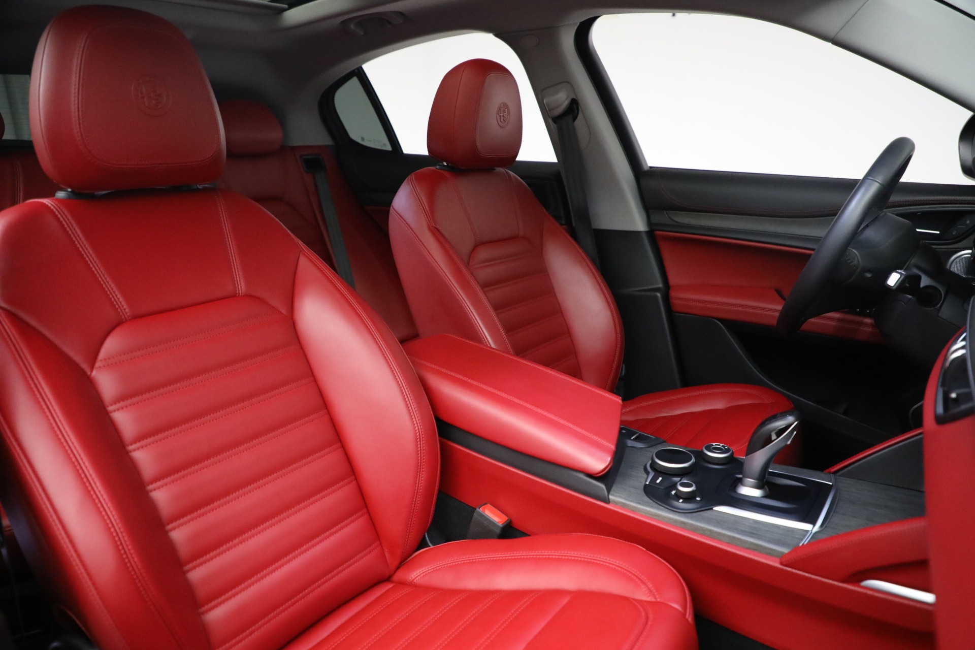 Used 2019 Alfa Romeo Stelvio Ti Lusso | St. Petersburg, FL
