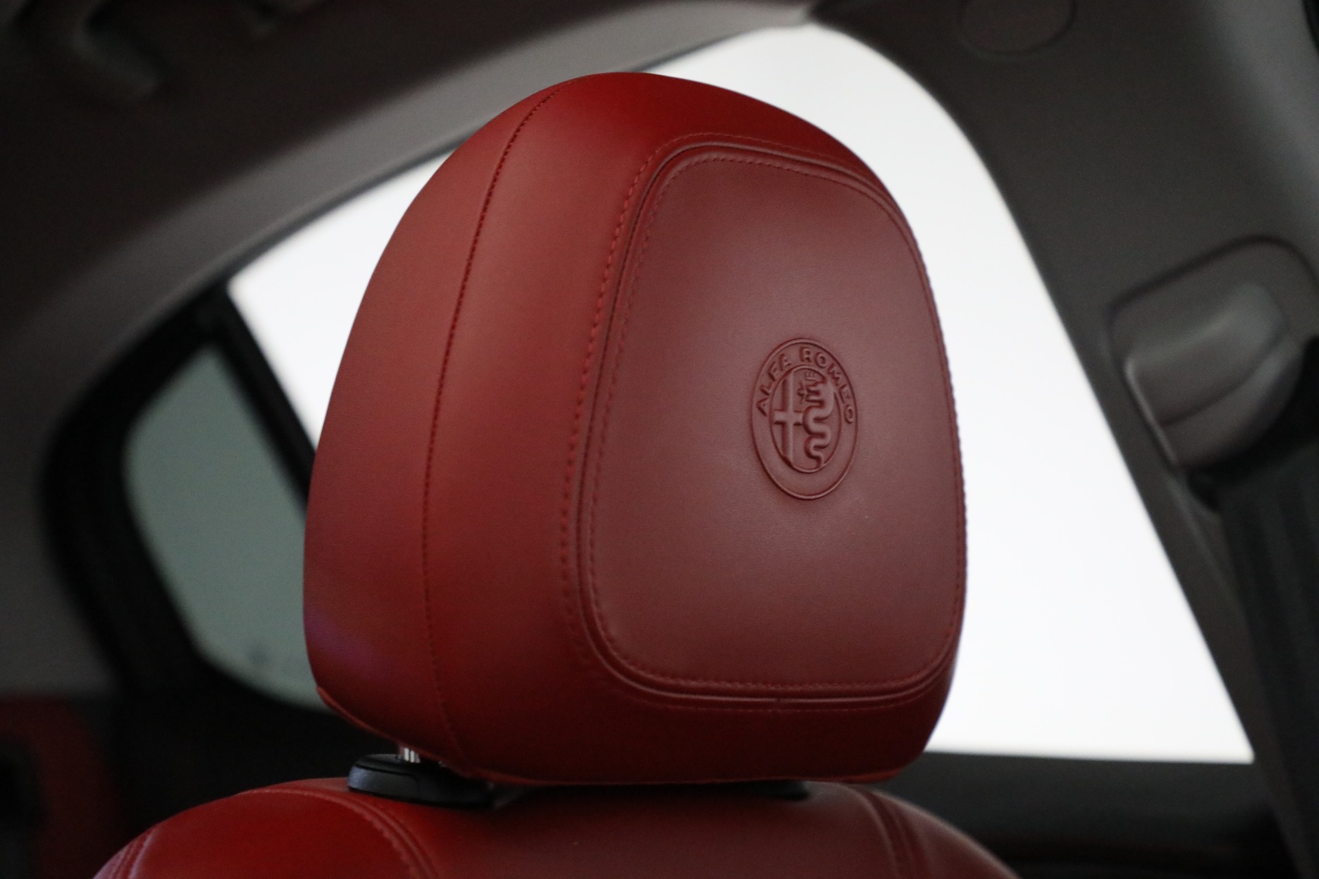 Used 2019 Alfa Romeo Stelvio Ti Lusso | St. Petersburg, FL
