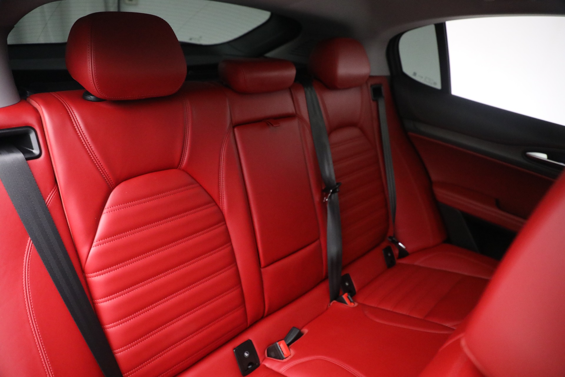 Used 2019 Alfa Romeo Stelvio Ti Lusso | St. Petersburg, FL